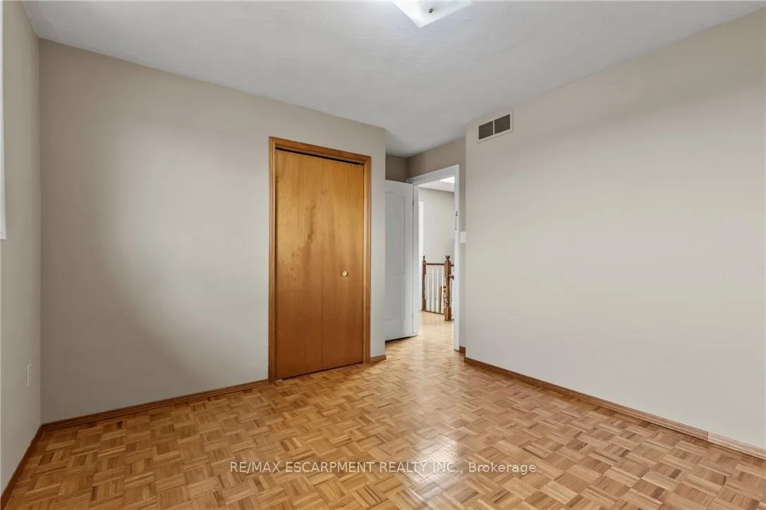 Photo 22 of 14 Indian Crescent, Hamilton, Burkholme — HOMEH