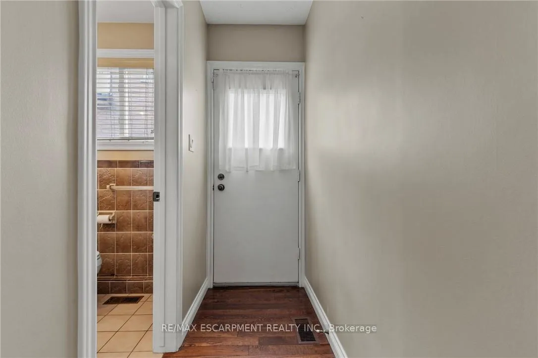 Photo 31 of 14 Indian Crescent, Hamilton, Burkholme — HOMEH