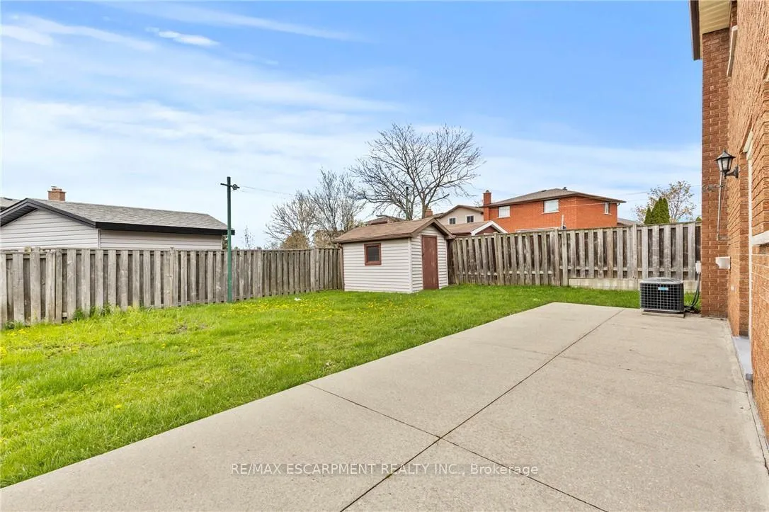 Photo 45 of 14 Indian Crescent, Hamilton, Burkholme — HOMEH