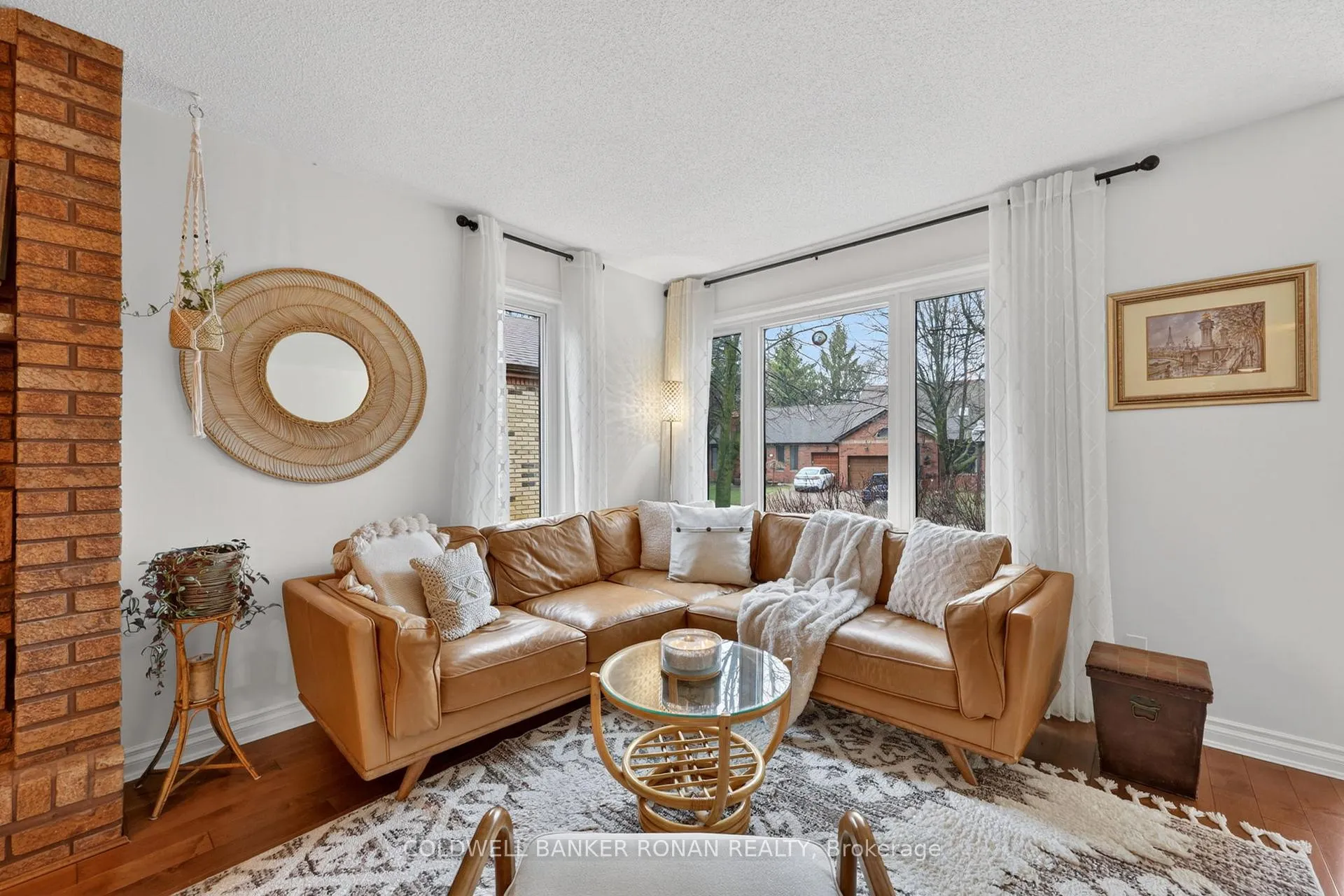 Photo 7 of 16 Green Briar Road, New Tecumseth, Alliston — HOMEH