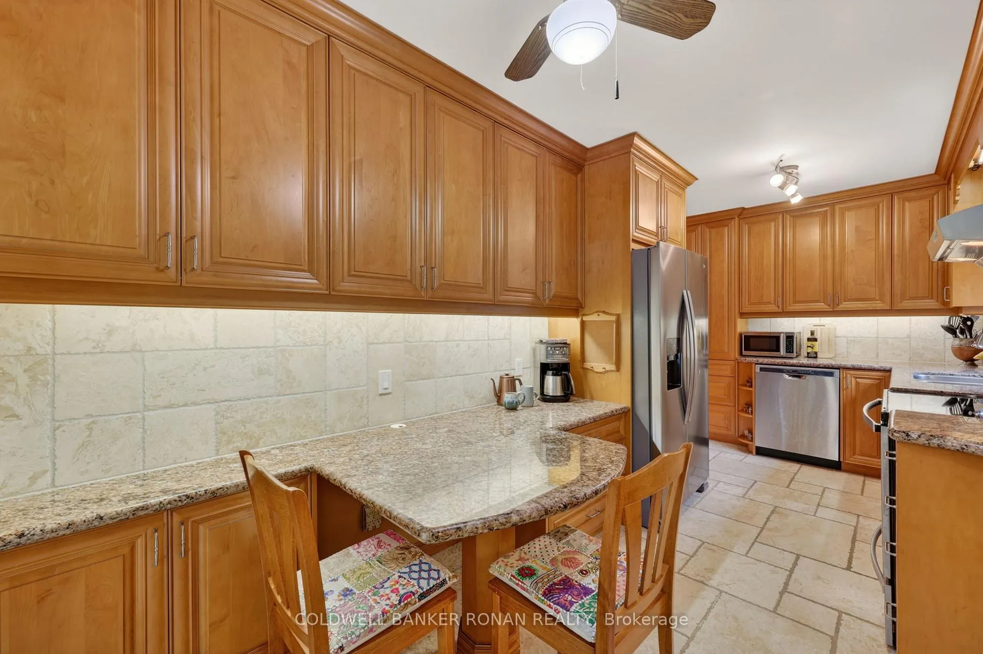 Photo 15 of 16 Green Briar Road, New Tecumseth, Alliston — HOMEH