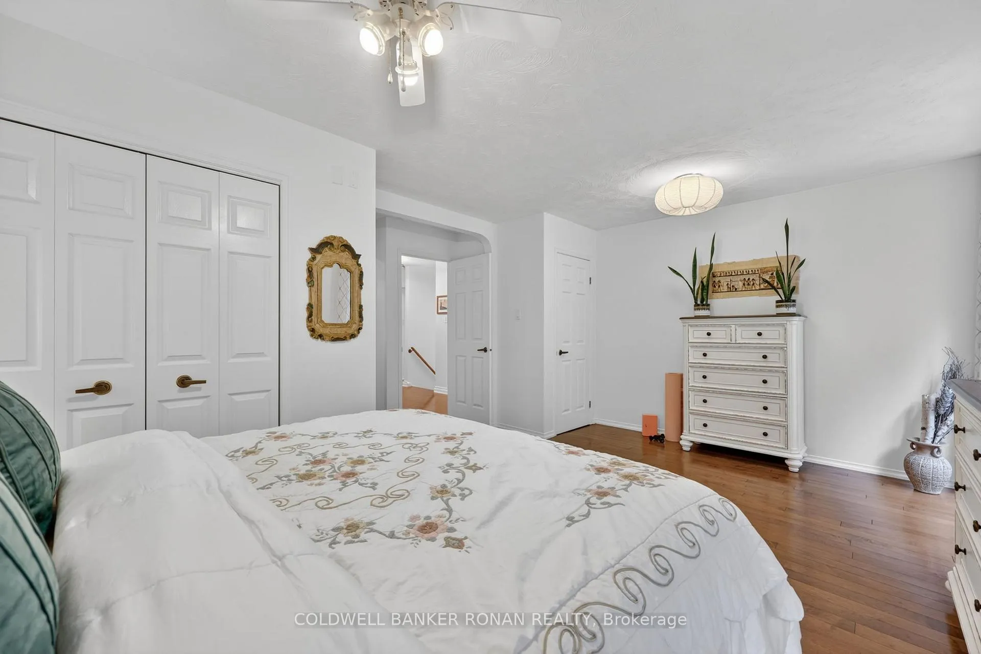 Photo 20 of 16 Green Briar Road, New Tecumseth, Alliston — HOMEH