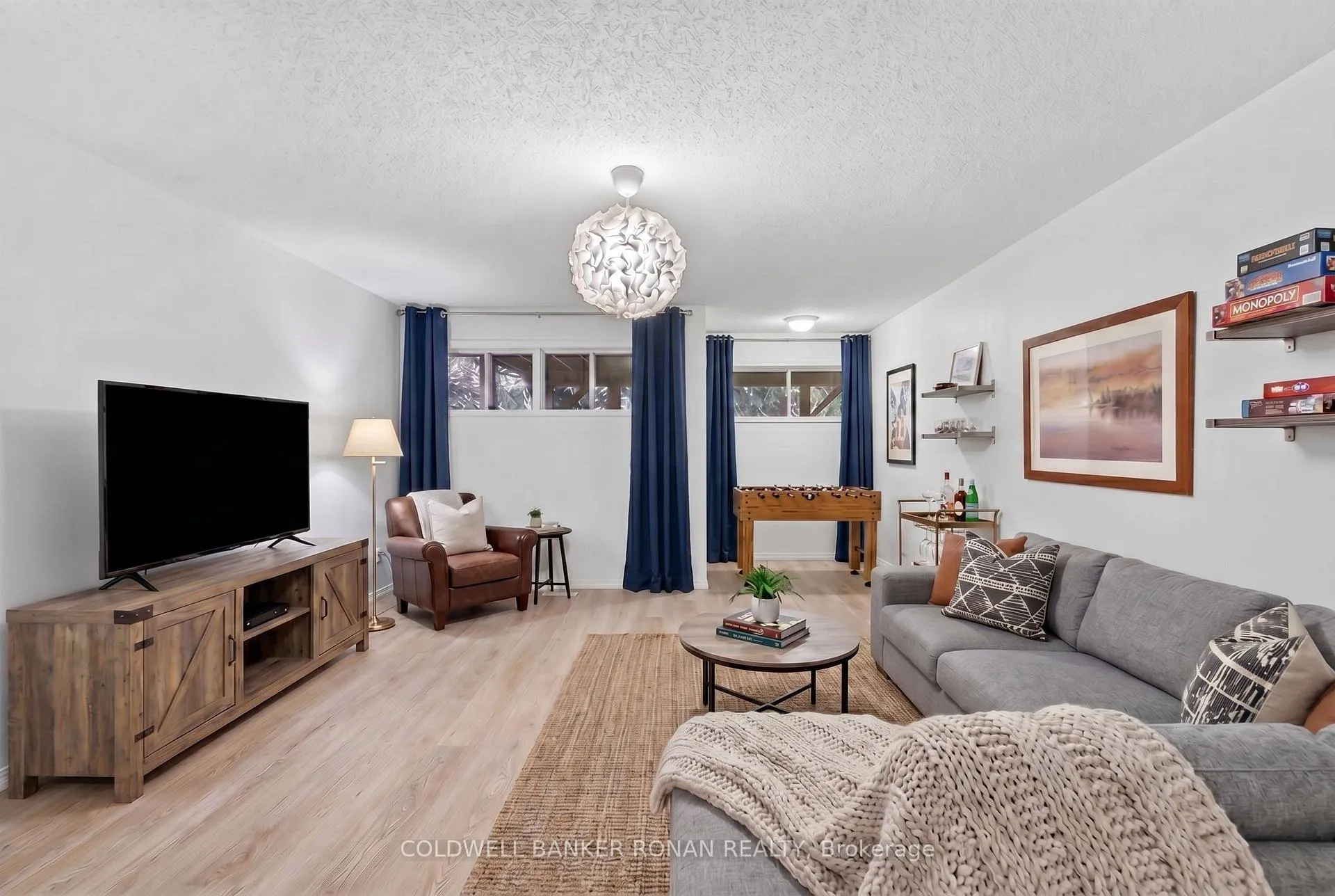 Photo 34 of 16 Green Briar Road, New Tecumseth, Alliston — HOMEH