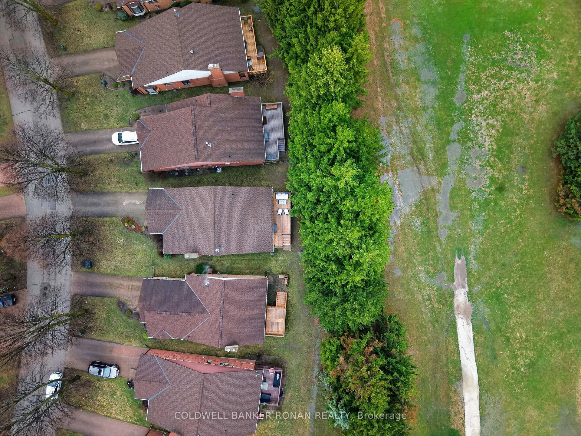 Photo 48 of 16 Green Briar Road, New Tecumseth, Alliston — HOMEH