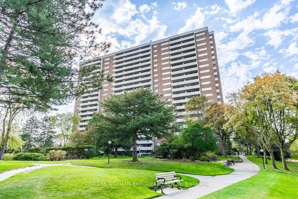 Photo 2 of Unit 403, 240 Scarlett Road, Toronto, Rockcliffe-Smythe — HOMEH