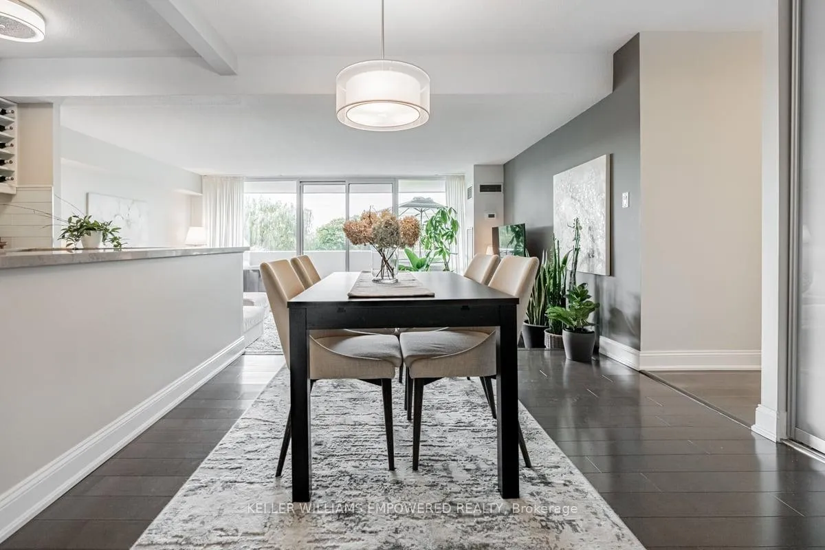 Photo 6 of Unit 403, 240 Scarlett Road, Toronto, Rockcliffe-Smythe — HOMEH