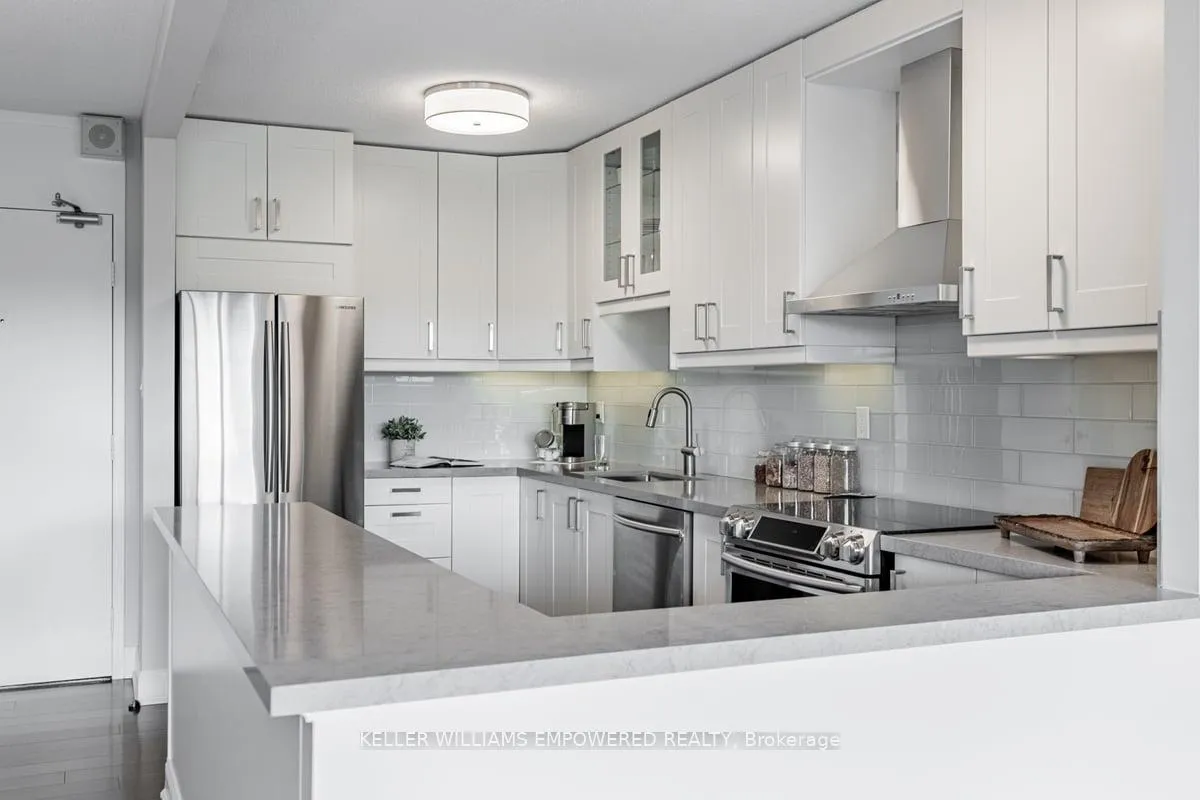 Photo 13 of Unit 403, 240 Scarlett Road, Toronto, Rockcliffe-Smythe — HOMEH