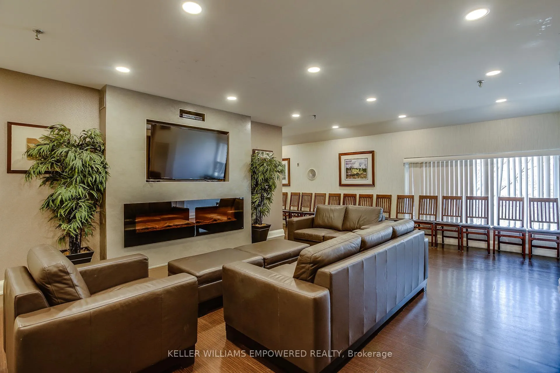 Photo 32 of Unit 403, 240 Scarlett Road, Toronto, Rockcliffe-Smythe — HOMEH