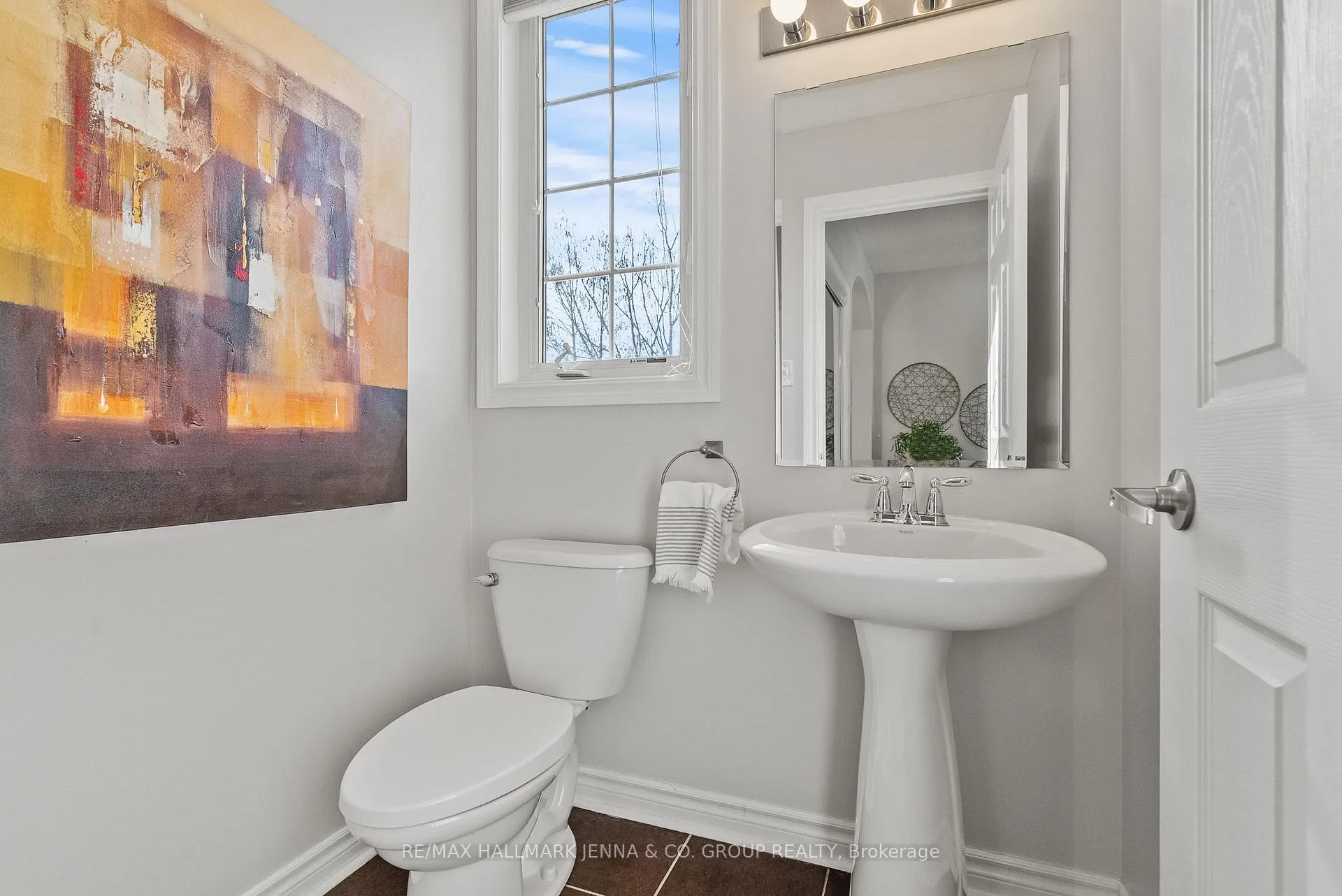 Photo 6 of 2649 Fallingwater Circle, Ottawa, Barrhaven - Half Moon Bay — HOMEH