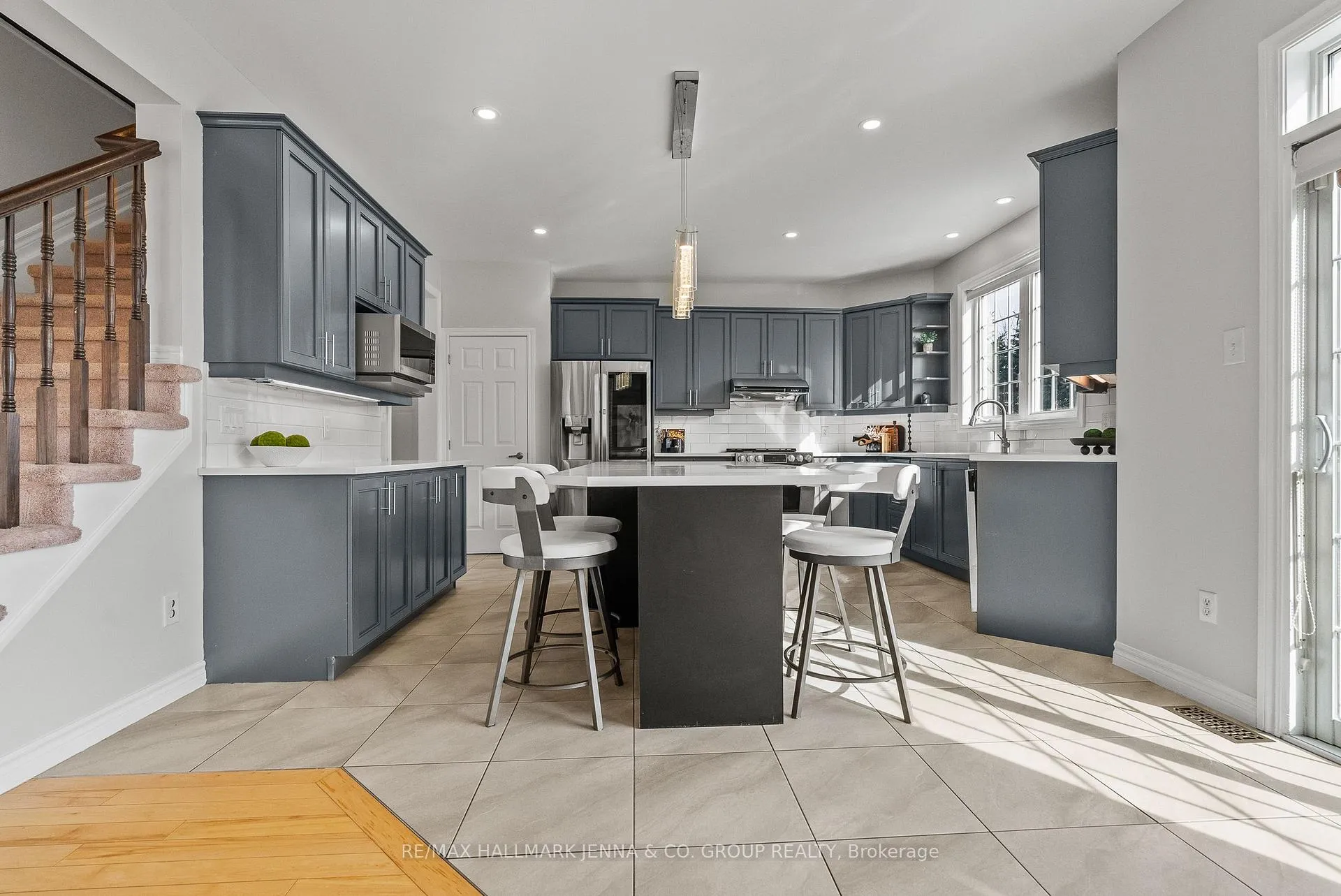 Photo 14 of 2649 Fallingwater Circle, Ottawa, Barrhaven - Half Moon Bay — HOMEH