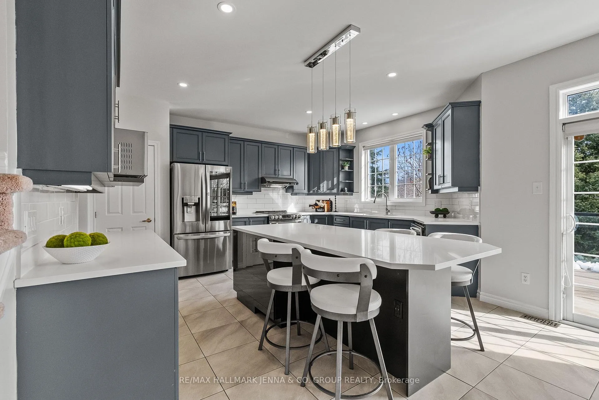 Photo 15 of 2649 Fallingwater Circle, Ottawa, Barrhaven - Half Moon Bay — HOMEH