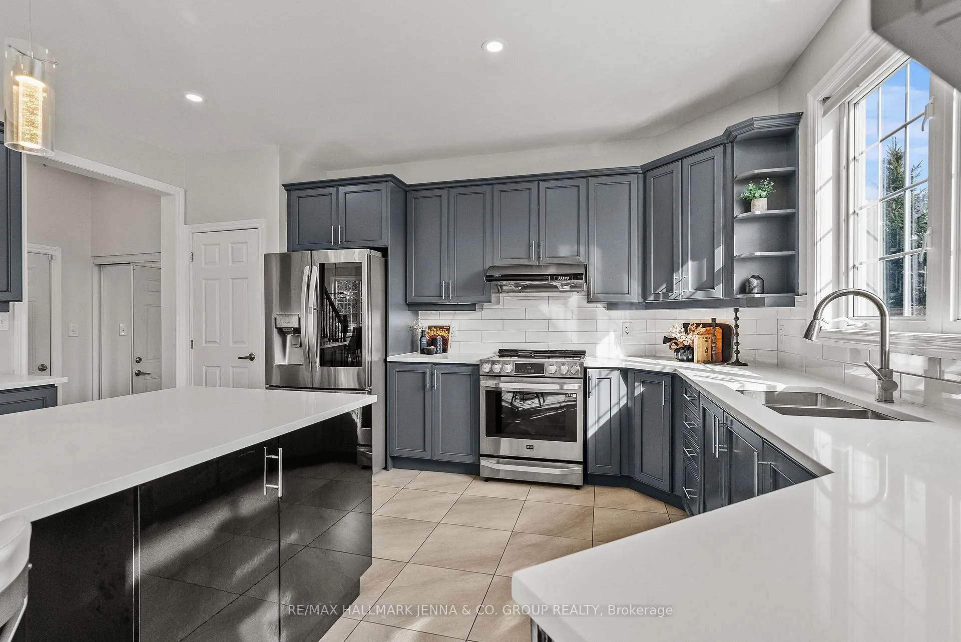 Photo 16 of 2649 Fallingwater Circle, Ottawa, Barrhaven - Half Moon Bay — HOMEH