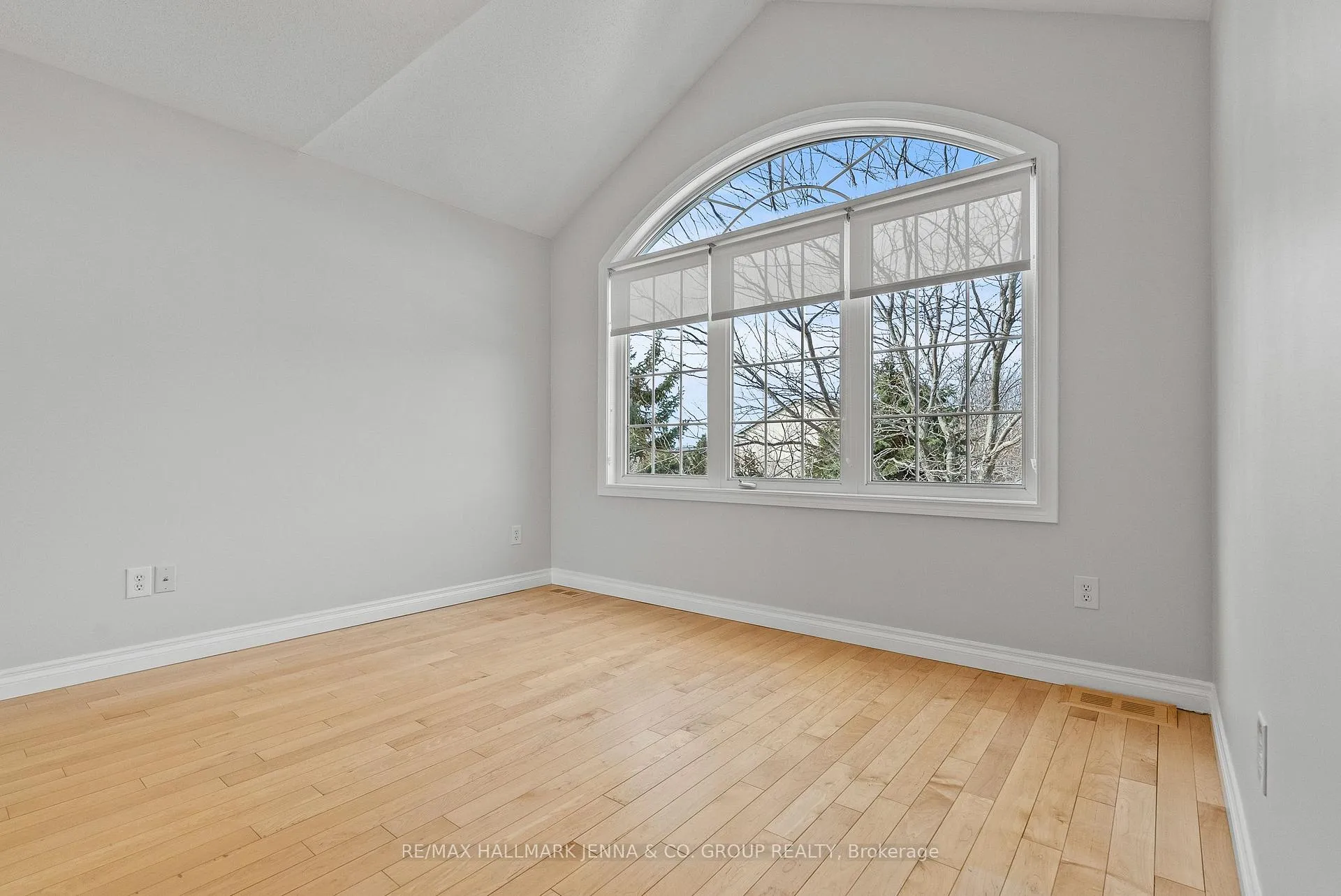 Photo 28 of 2649 Fallingwater Circle, Ottawa, Barrhaven - Half Moon Bay — HOMEH