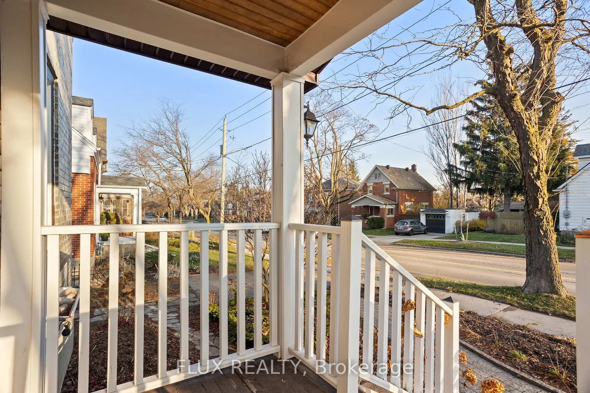 Photo 6 of 118 Krug Street, Kitchener — HOMEH