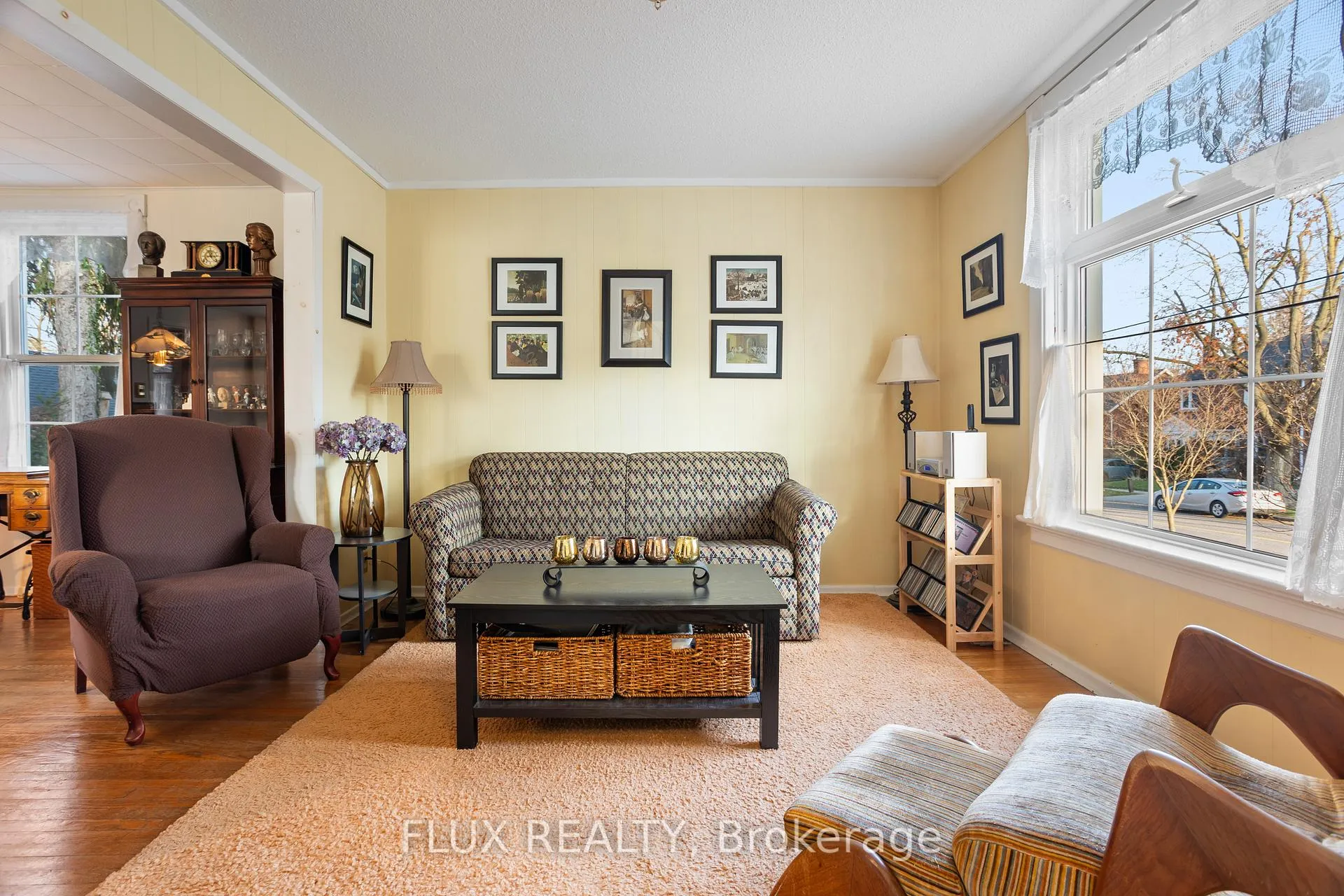 Photo 8 of 118 Krug Street, Kitchener — HOMEH