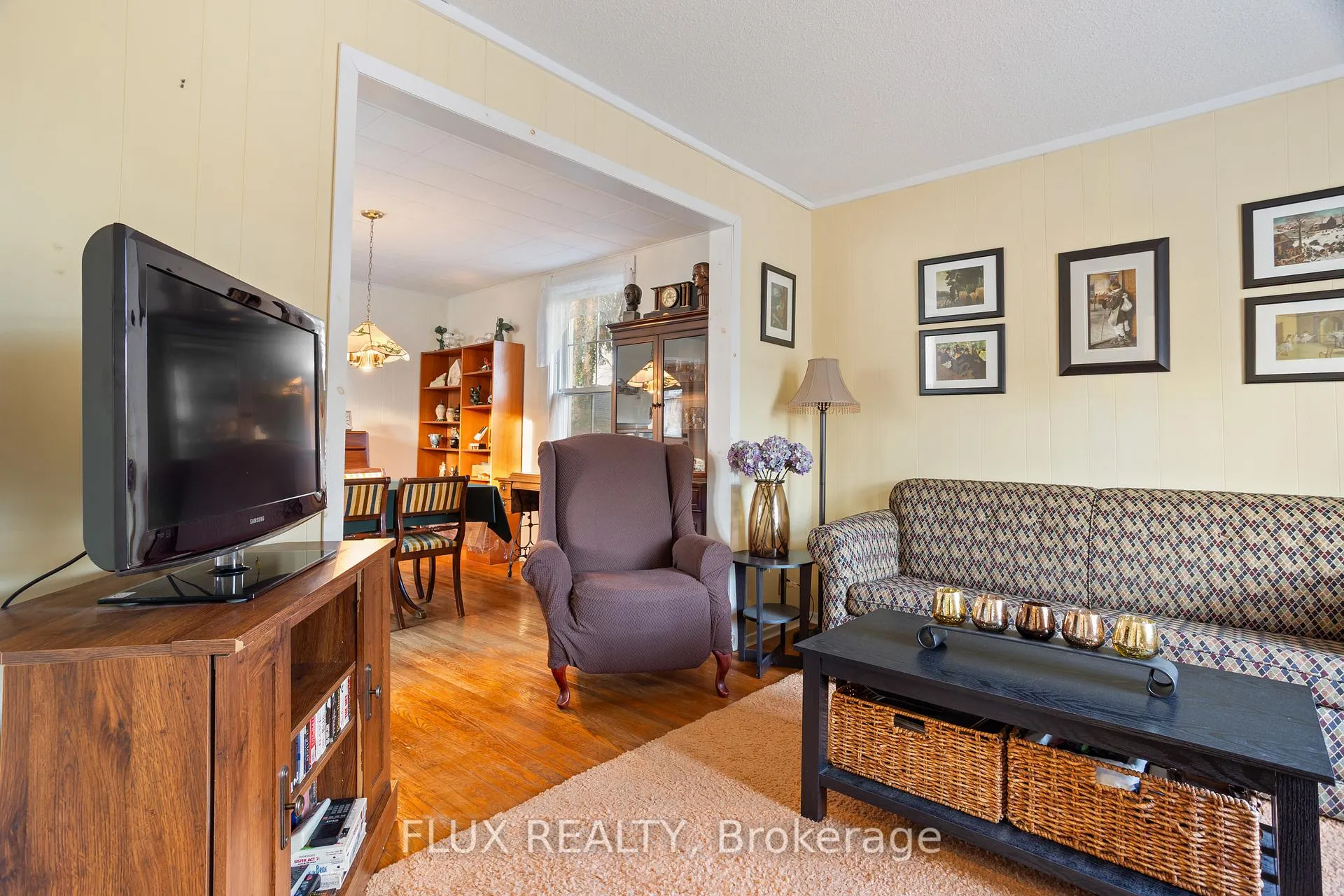 Photo 12 of 118 Krug Street, Kitchener — HOMEH
