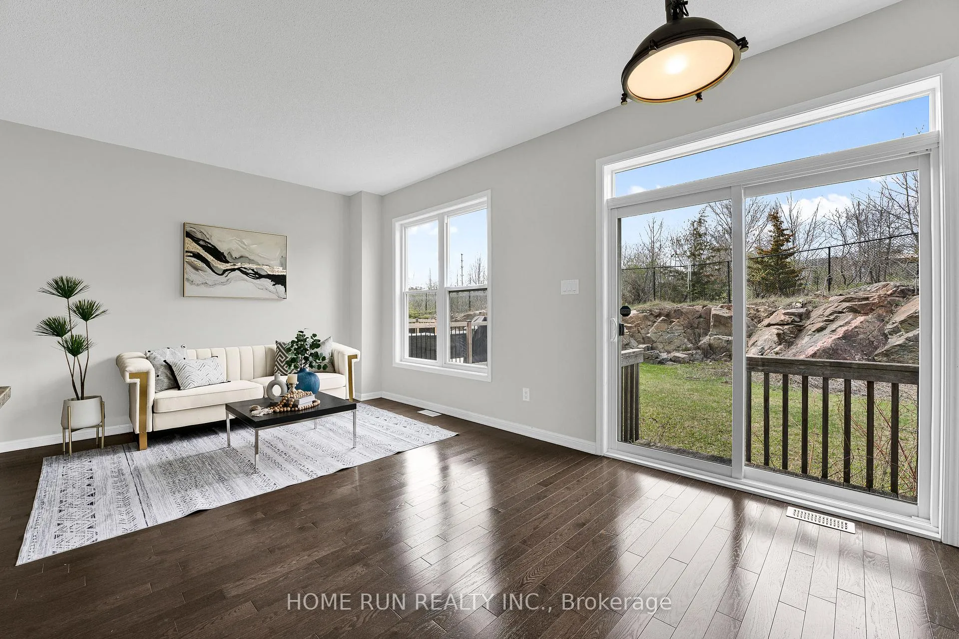 Photo 26 of 142 Battersea Crescent, Ottawa, Kanata - Kanata Lakes/Heritage Hills — HOMEH