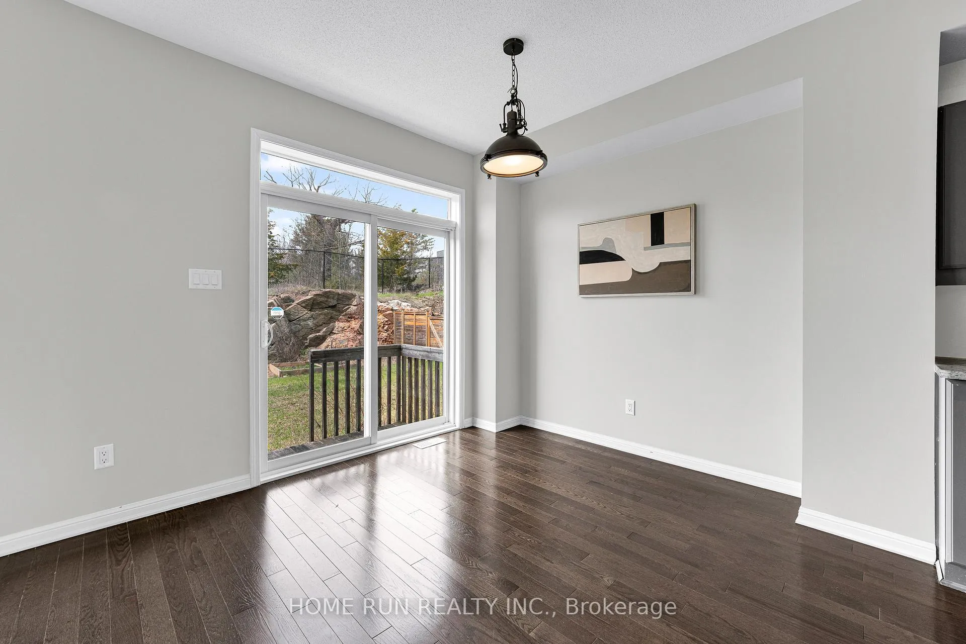 Photo 27 of 142 Battersea Crescent, Ottawa, Kanata - Kanata Lakes/Heritage Hills — HOMEH