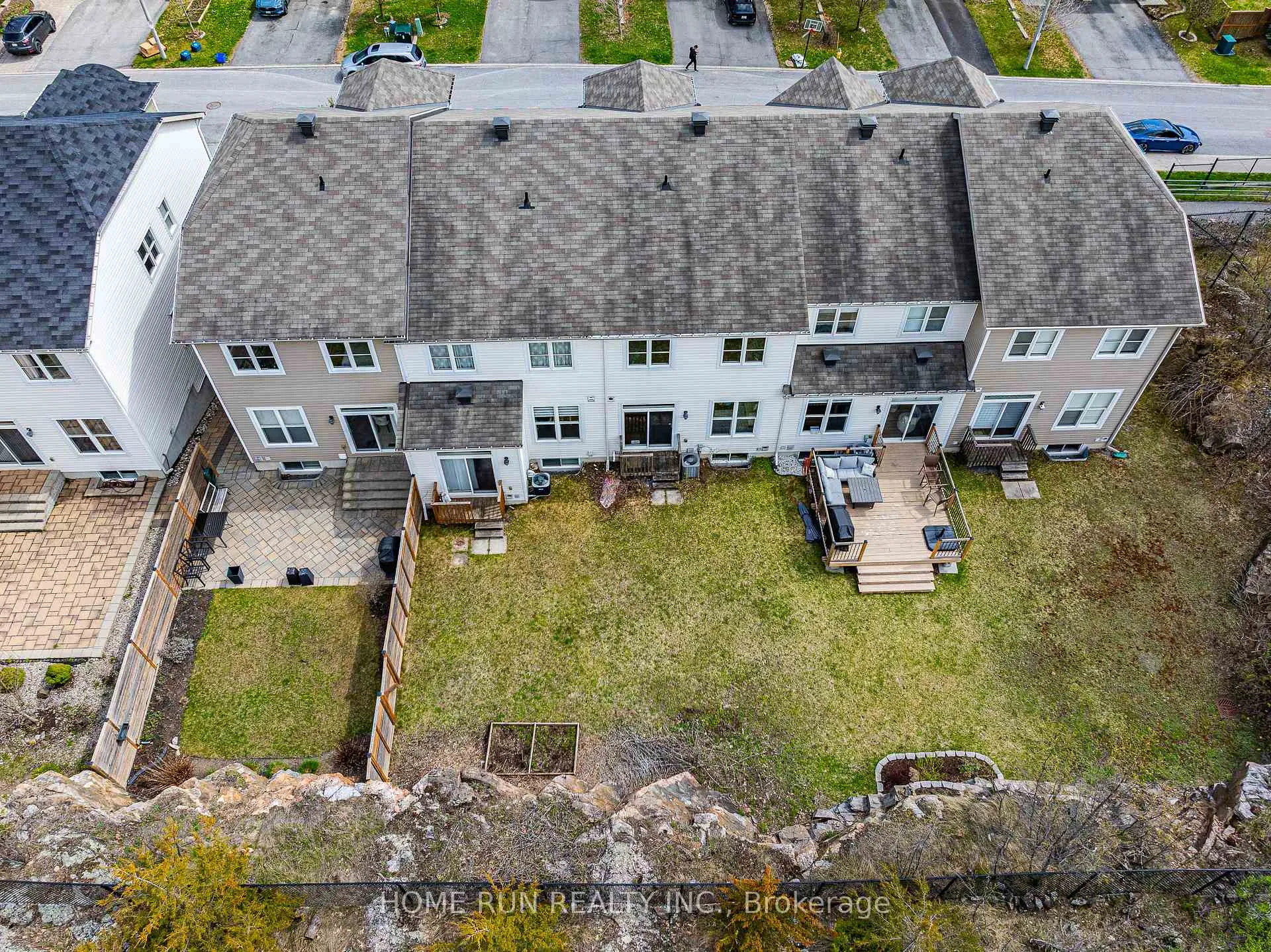 Photo 48 of 142 Battersea Crescent, Ottawa, Kanata - Kanata Lakes/Heritage Hills — HOMEH