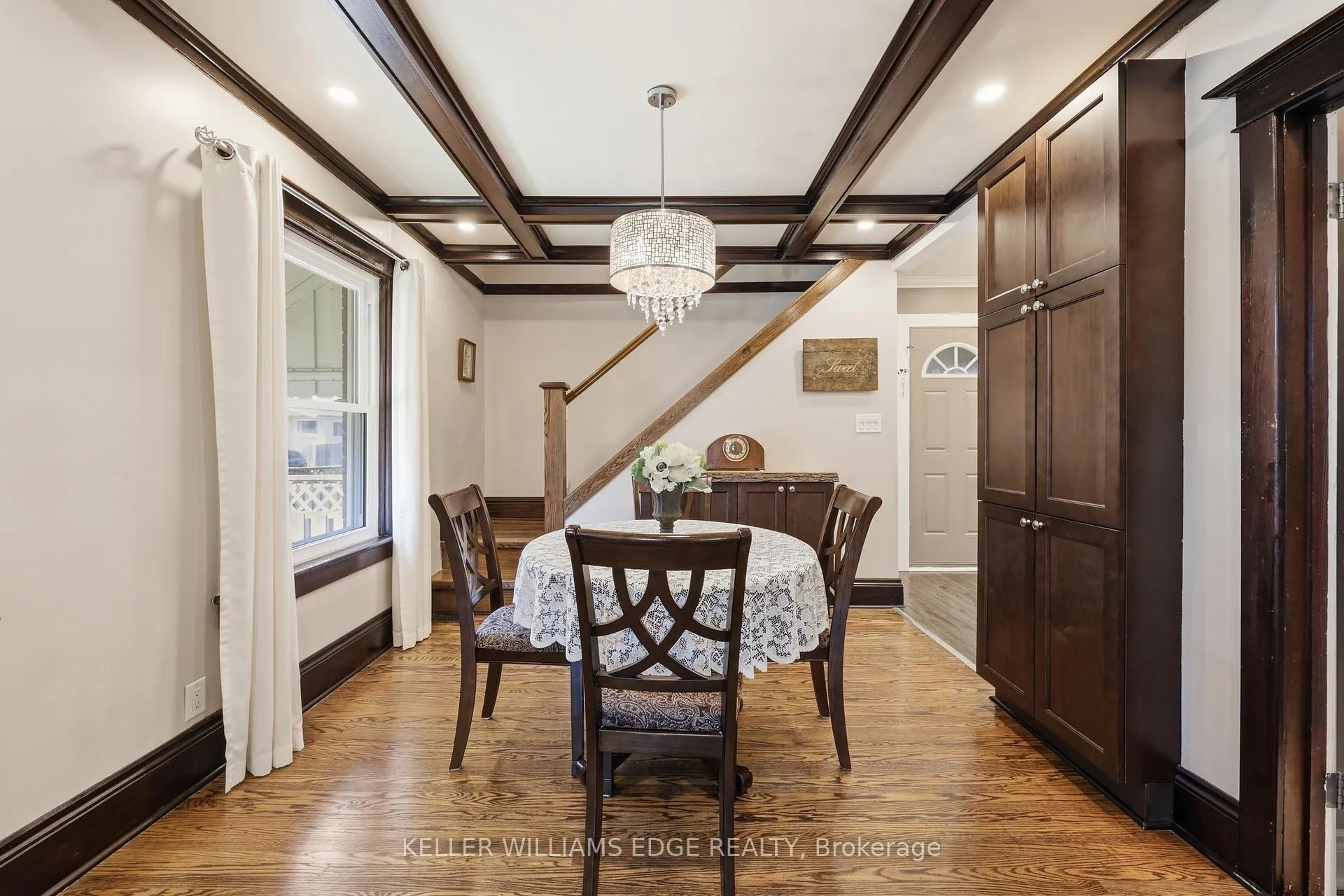 Photo 8 of 74 Graham Avenue S, Hamilton, Delta — HOMEH