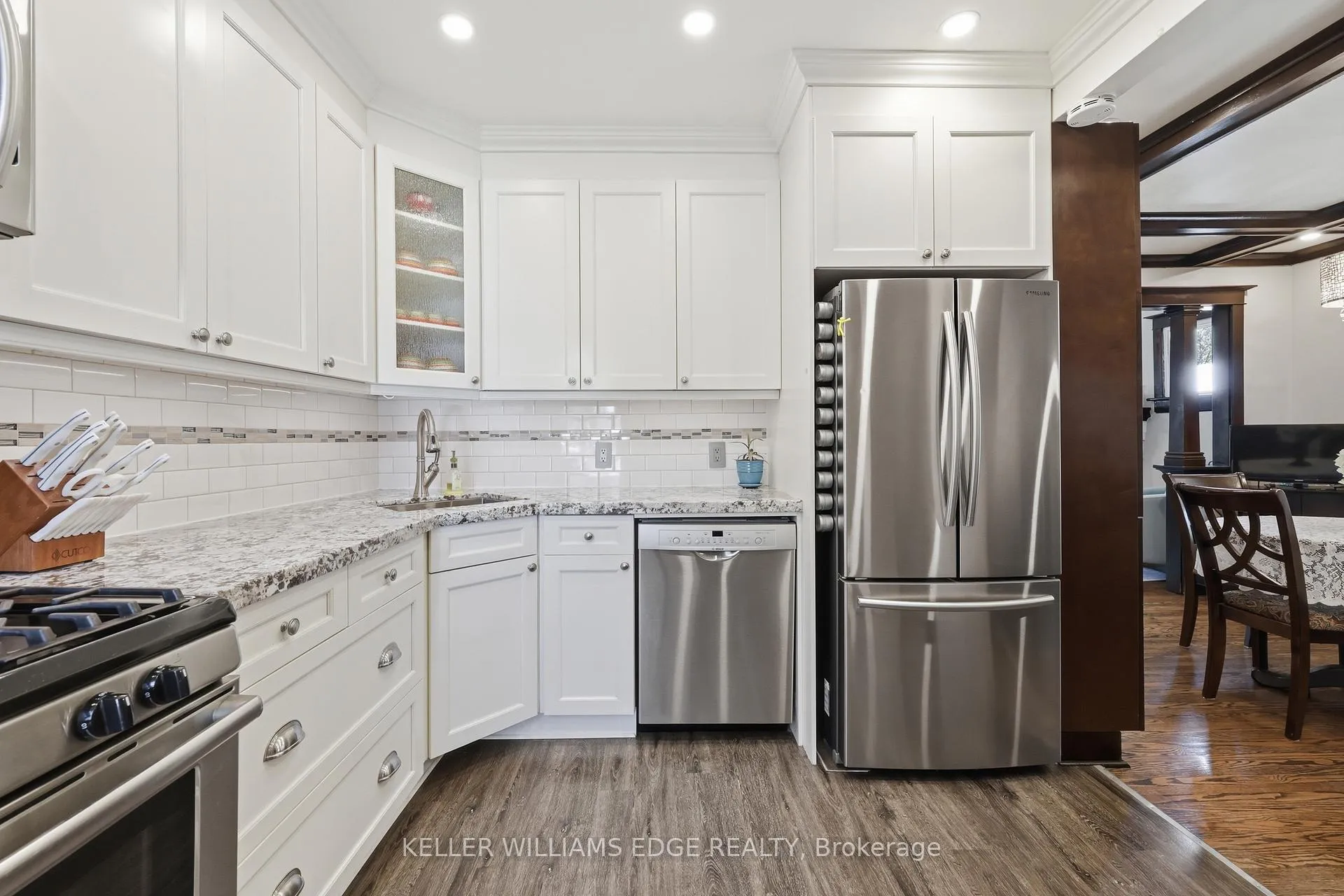 Photo 13 of 74 Graham Avenue S, Hamilton, Delta — HOMEH
