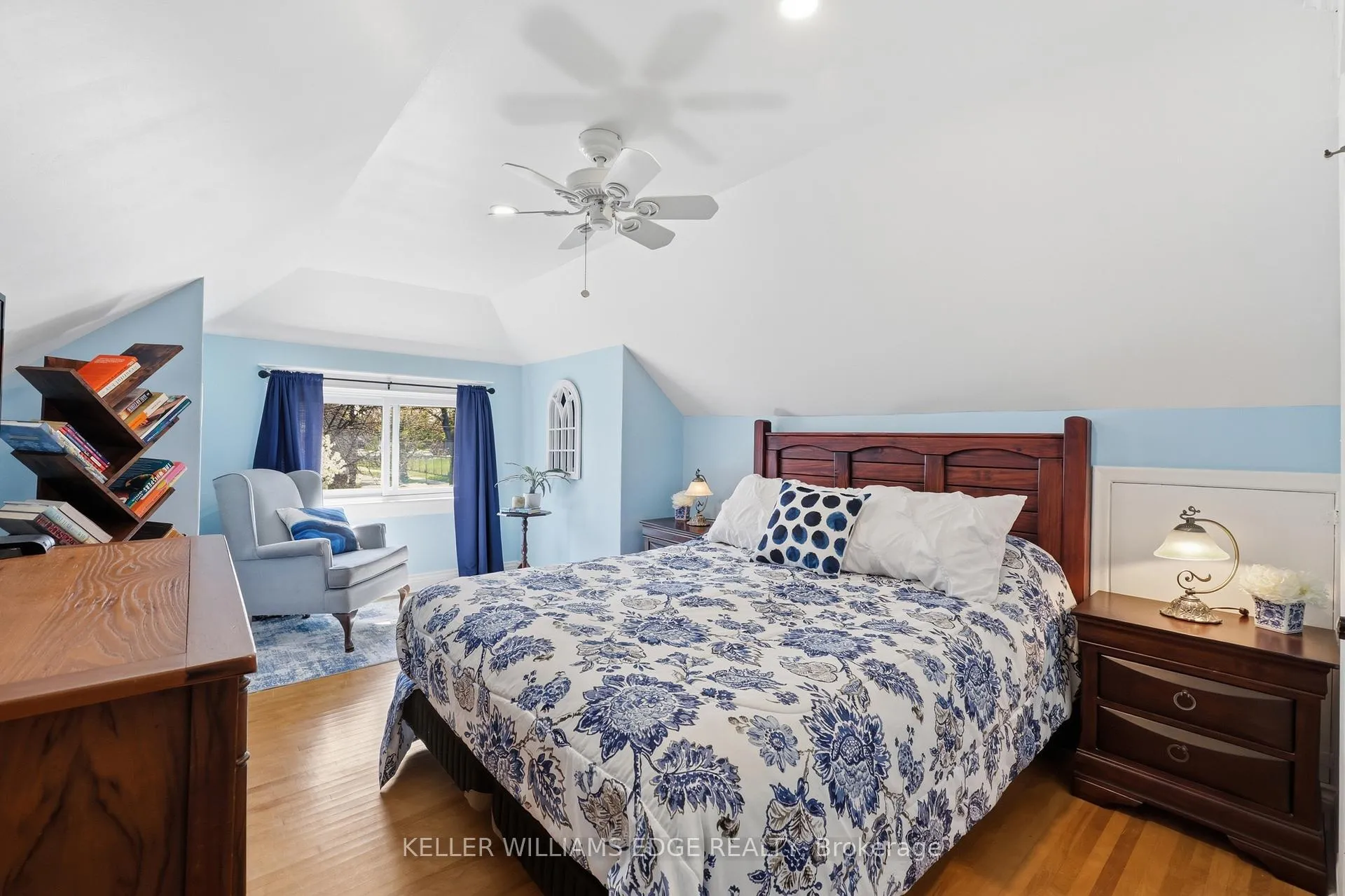 Photo 20 of 74 Graham Avenue S, Hamilton, Delta — HOMEH