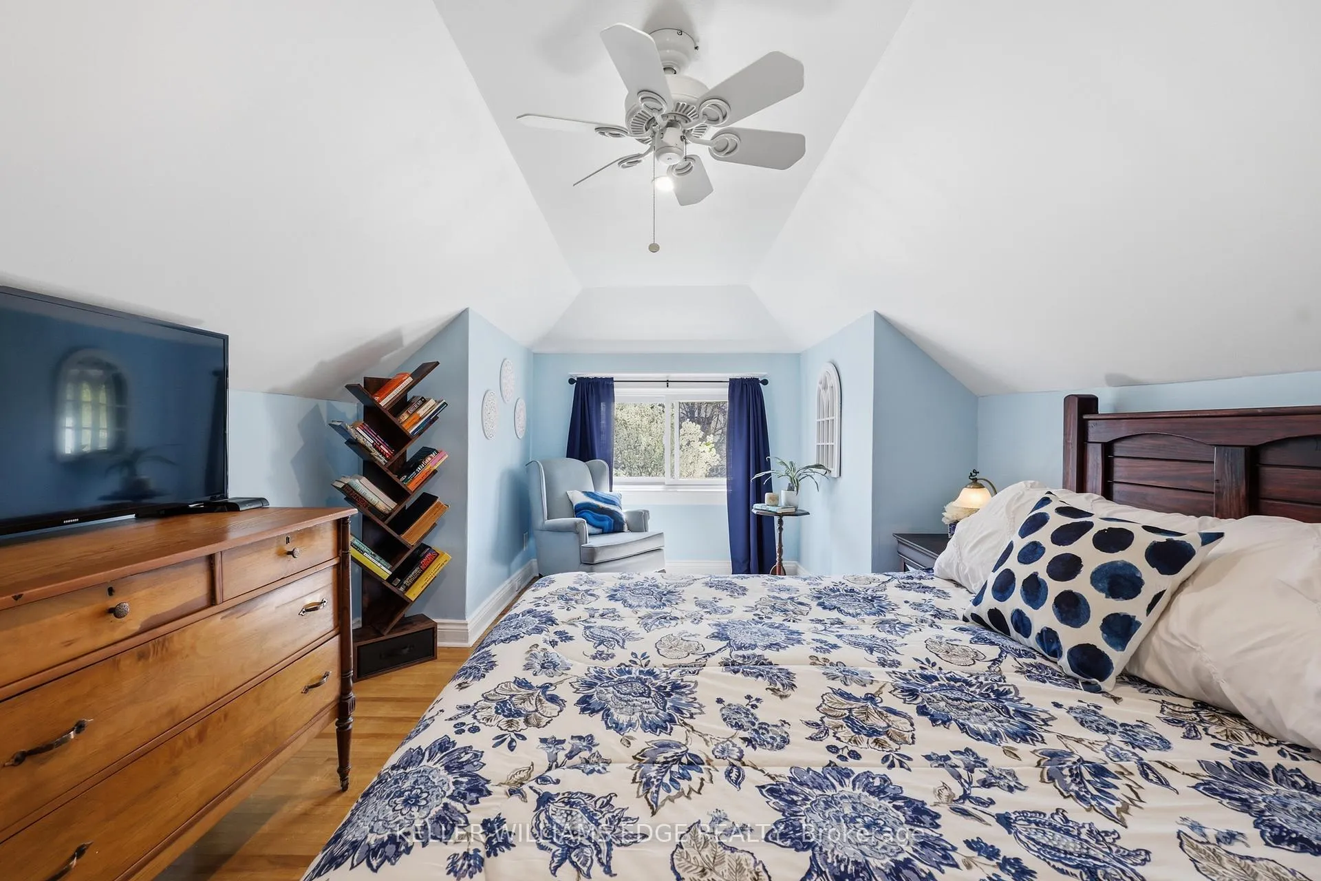 Photo 21 of 74 Graham Avenue S, Hamilton, Delta — HOMEH