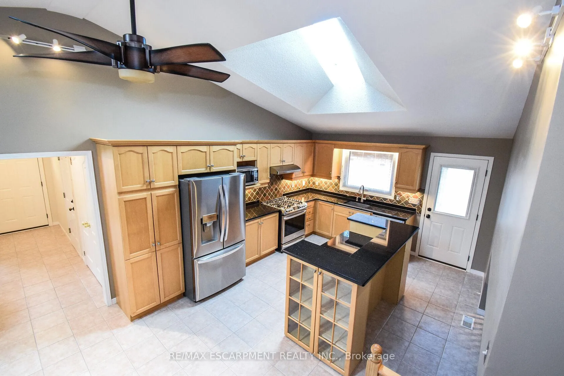 Photo 17 of 67 Lawnhurst Drive, Hamilton, Lawfield — HOMEH
