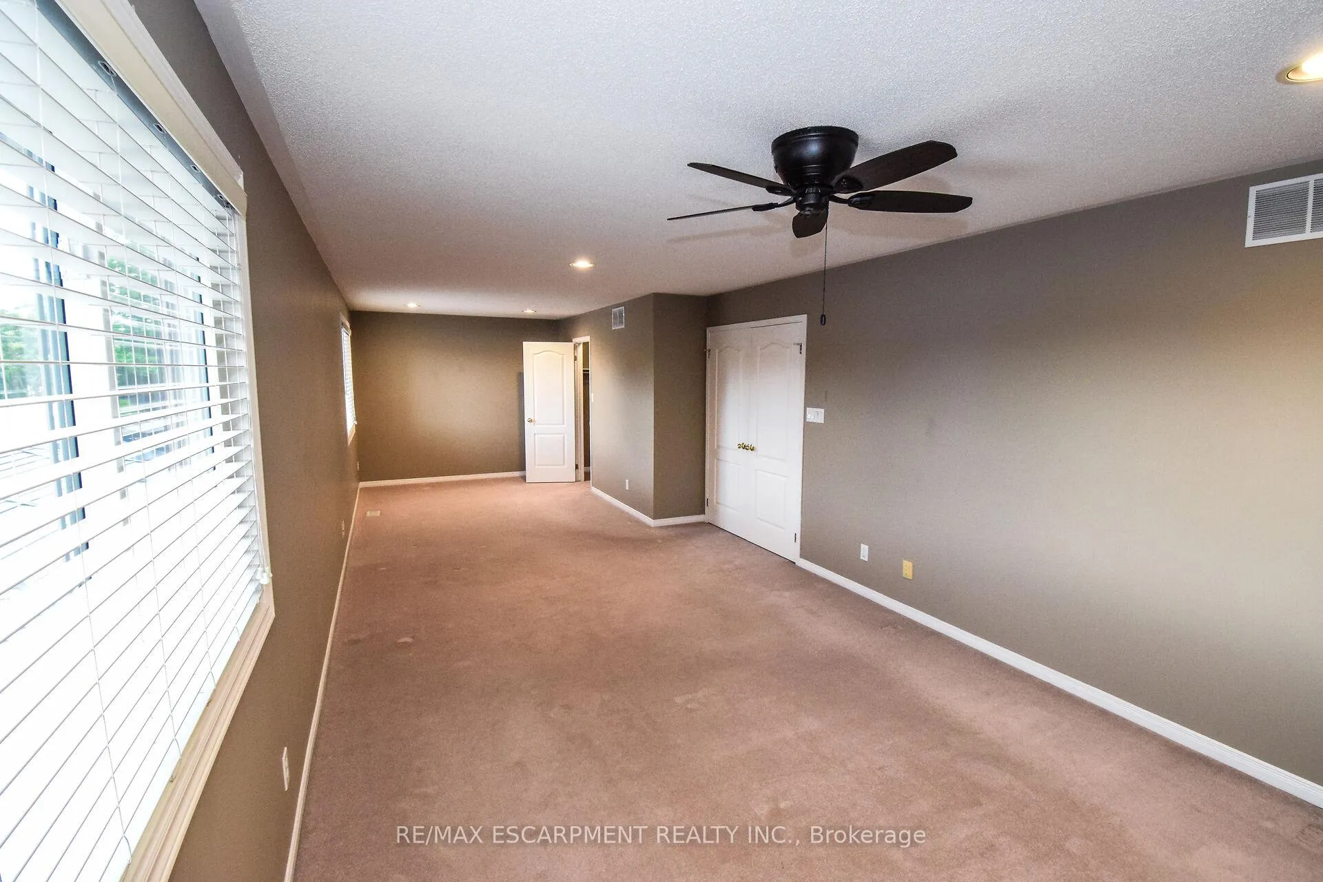 Photo 26 of 67 Lawnhurst Drive, Hamilton, Lawfield — HOMEH