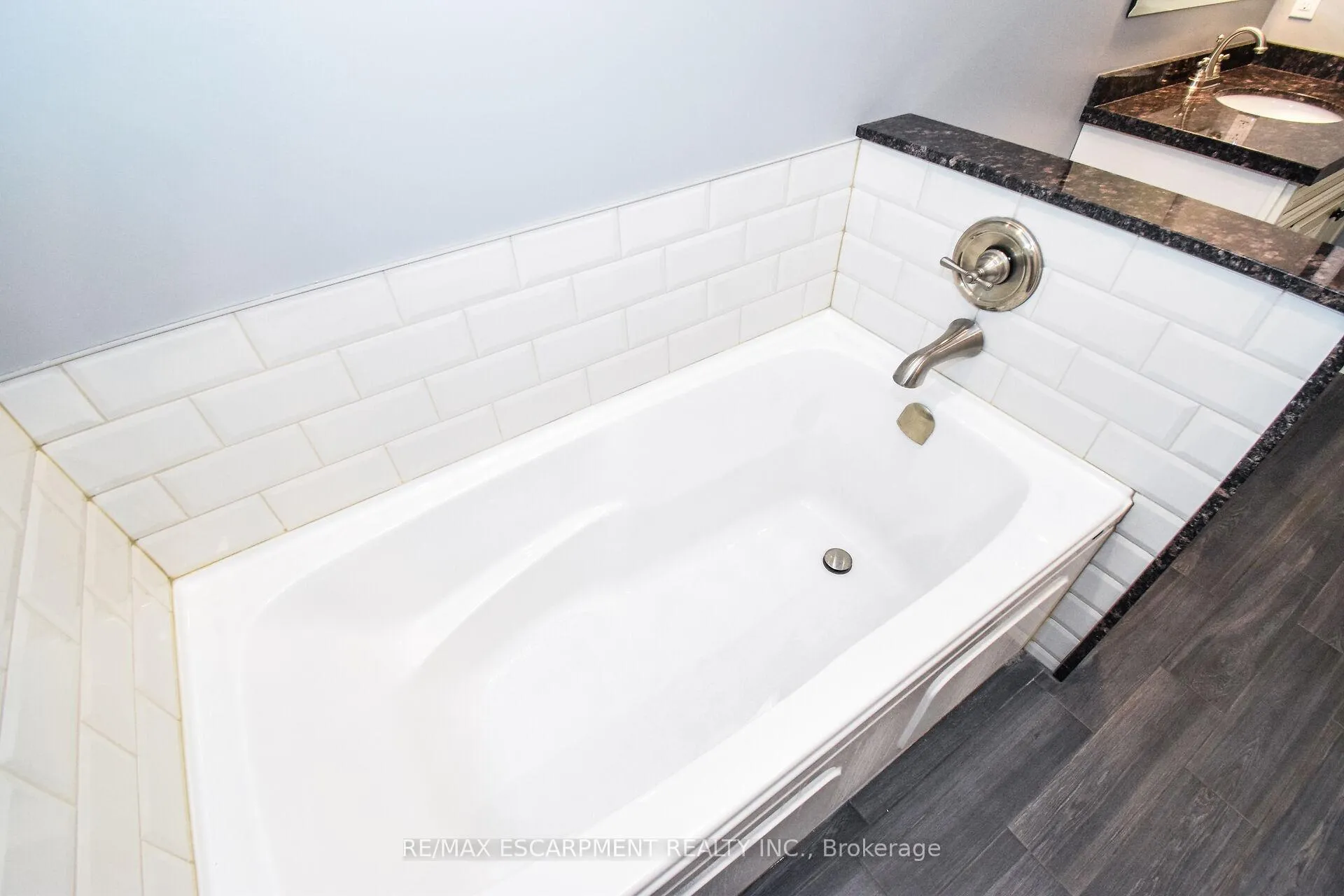 Photo 30 of 67 Lawnhurst Drive, Hamilton, Lawfield — HOMEH