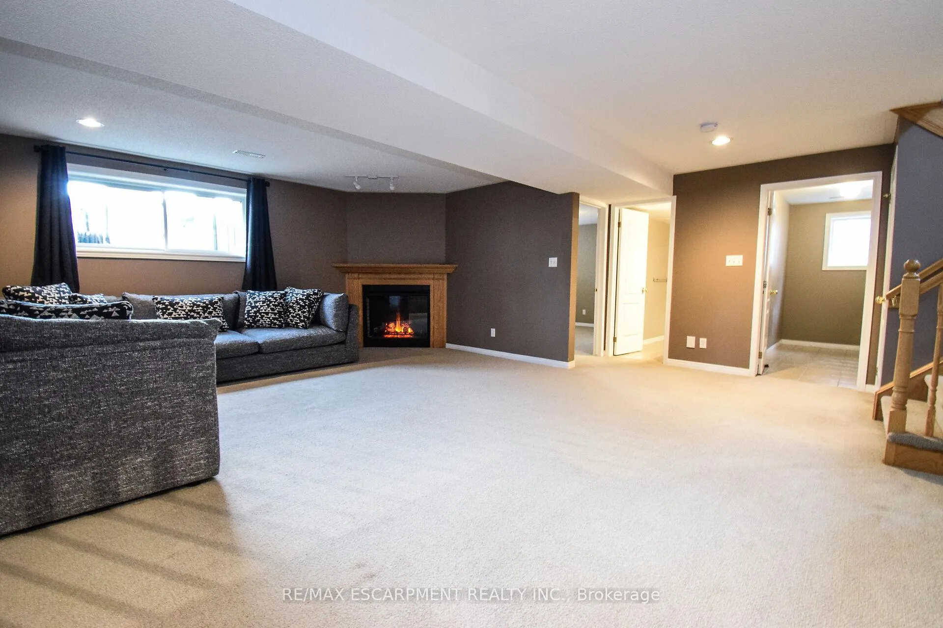Photo 35 of 67 Lawnhurst Drive, Hamilton, Lawfield — HOMEH
