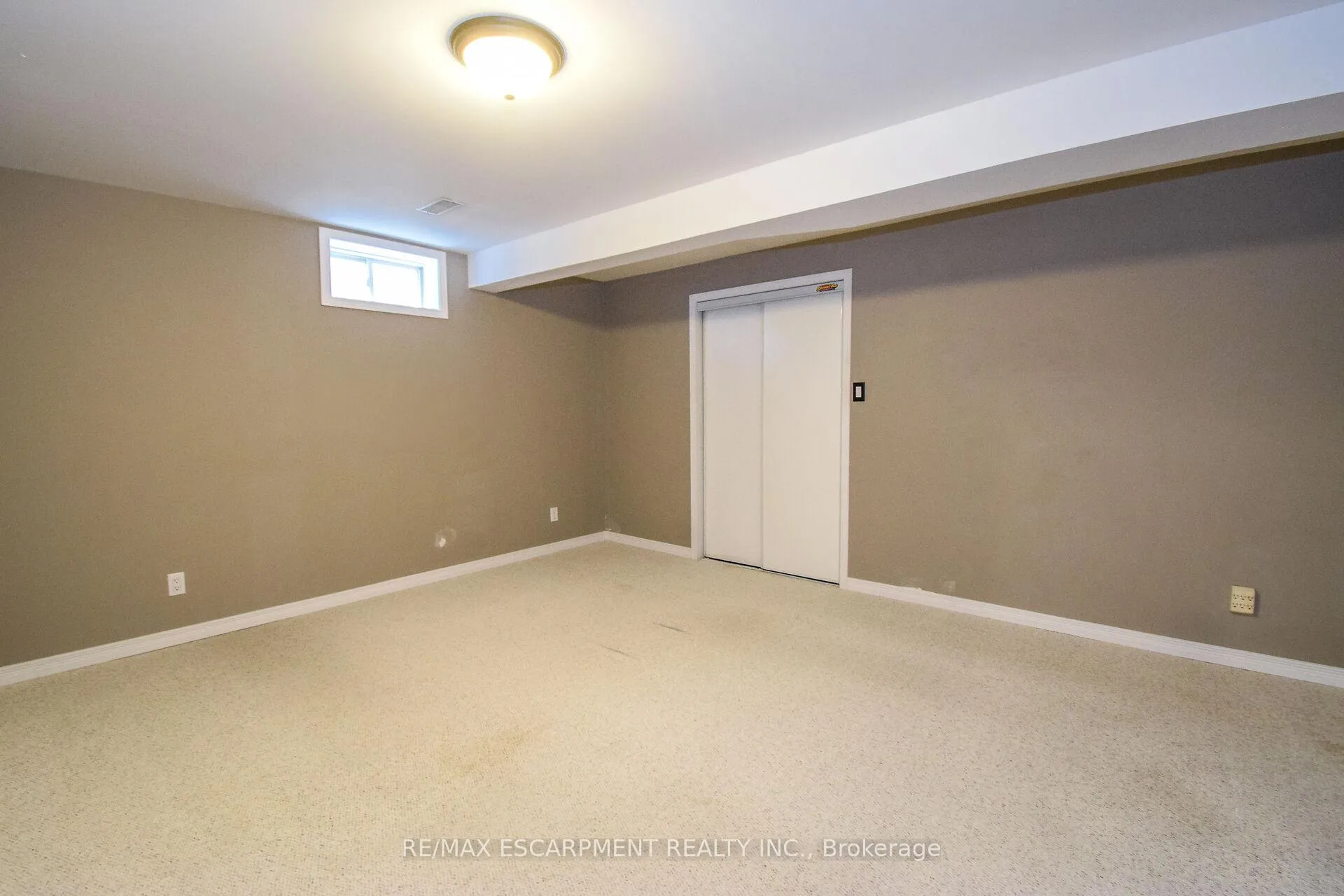Photo 40 of 67 Lawnhurst Drive, Hamilton, Lawfield — HOMEH