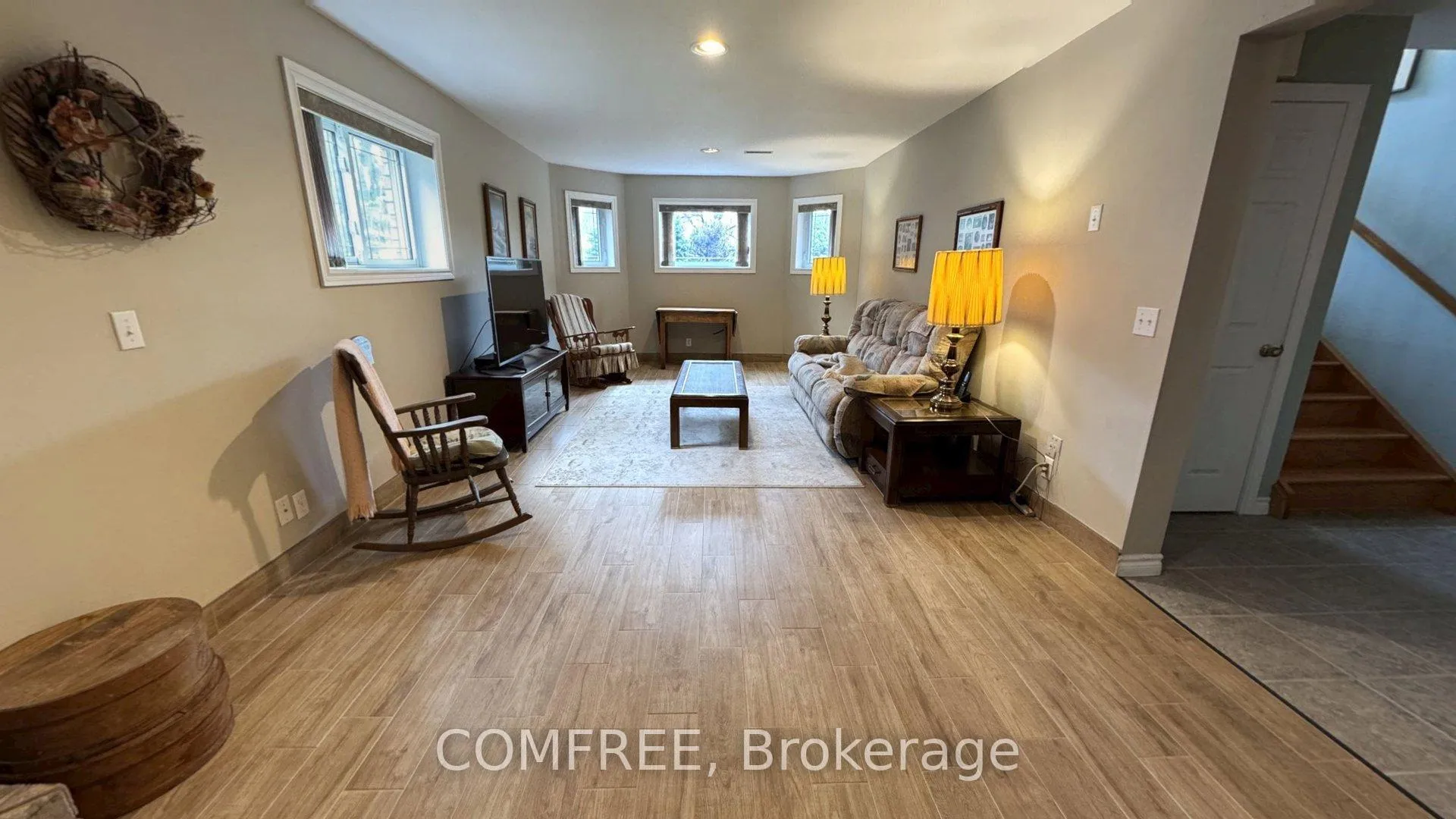 Photo 19 of 372 East Puce Road, Lakeshore — HOMEH