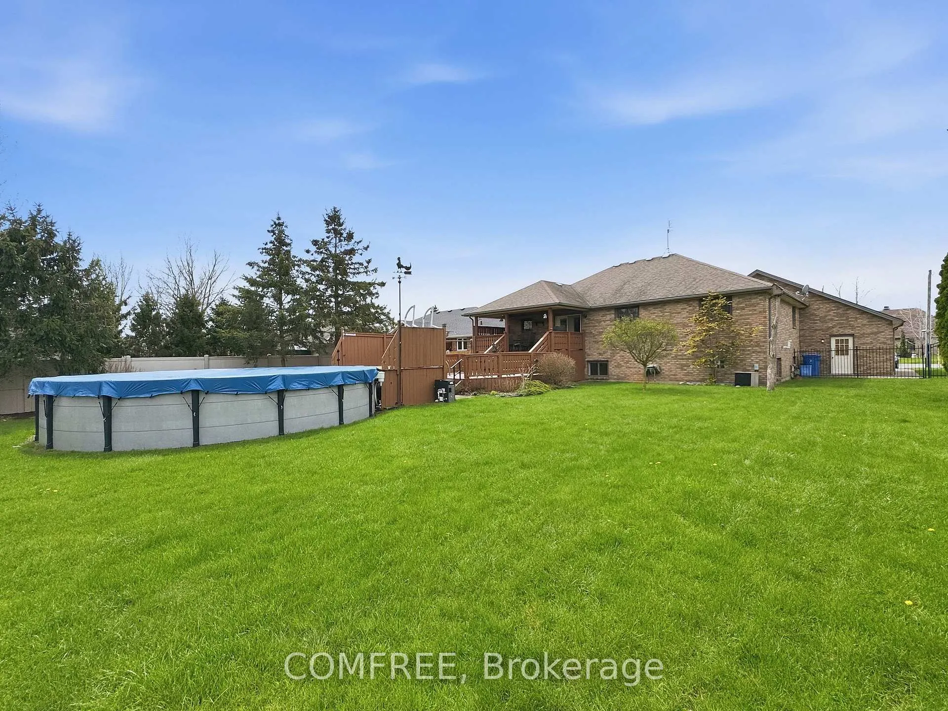 Photo 37 of 372 East Puce Road, Lakeshore — HOMEH