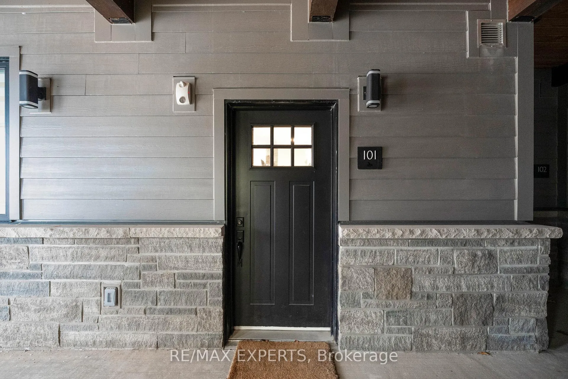Photo 23 of Unit 101, 22 Beckwith Lane, Blue Mountains — HOMEH
