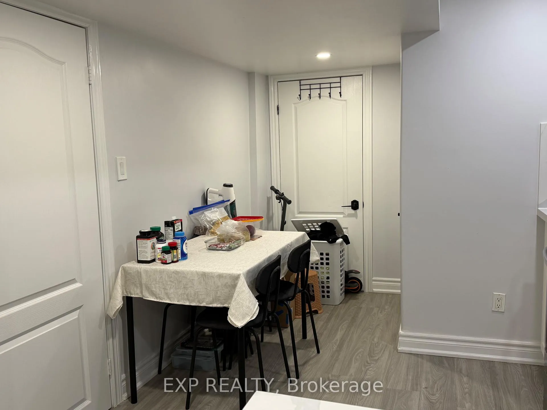 Photo 3 of Unit Lower, 130 Adventure Crescent, Vaughan, Vellore Village — HOMEH