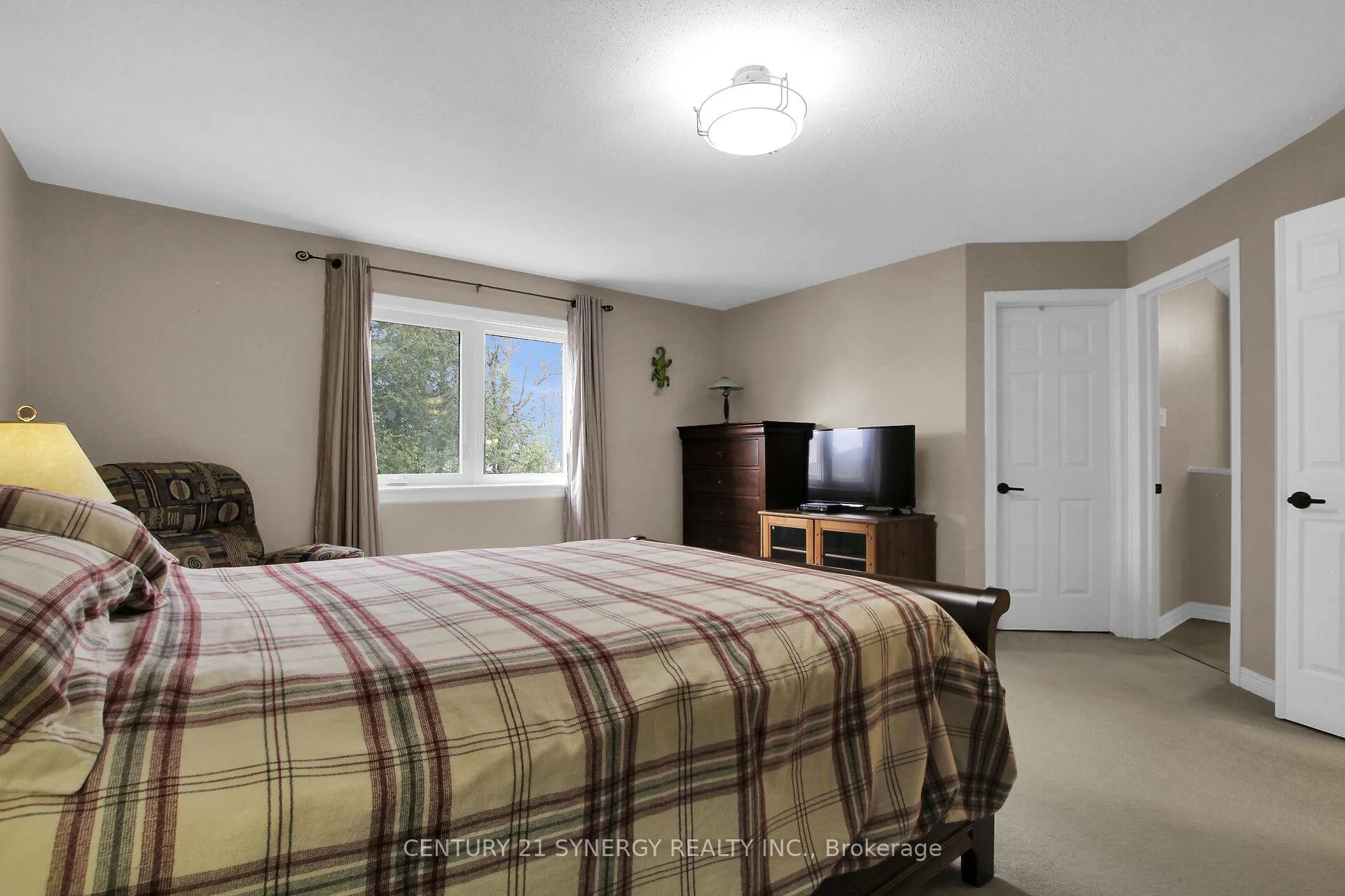 Photo 22 of 132 Springcreek Crescent, Ottawa, Kanata - Bridlewood — HOMEH
