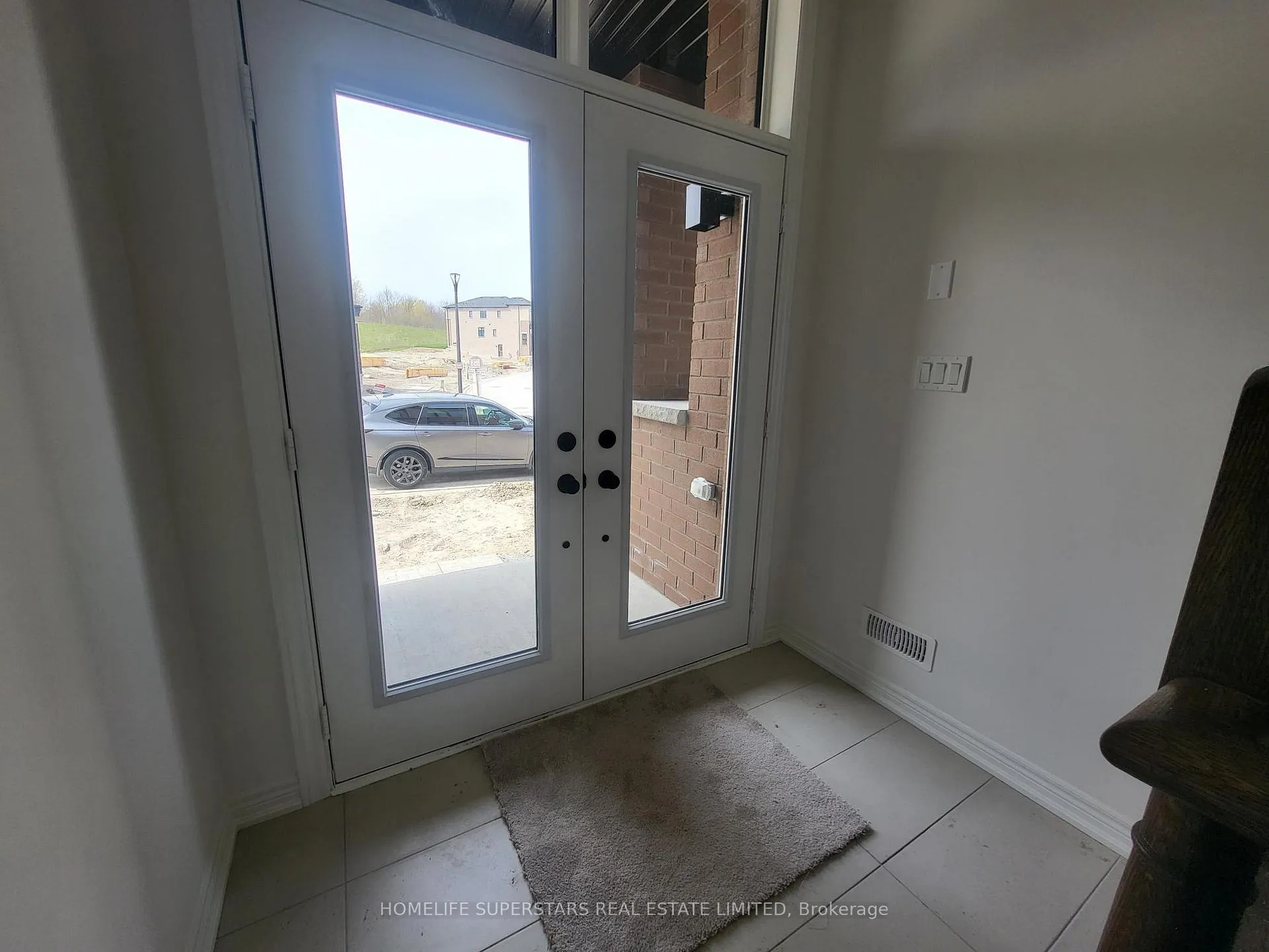 Photo 3 of 1247 Winding Wood Trail, Pickering, Rural Pickering — HOMEH