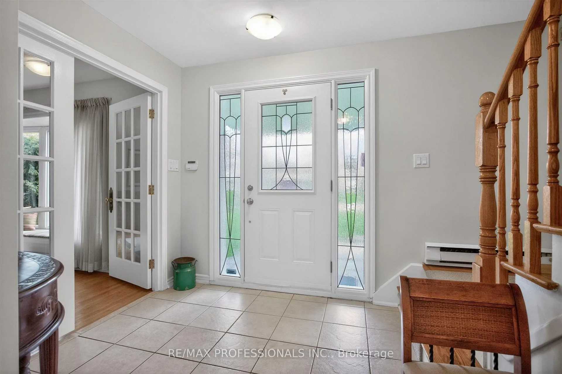 Photo 3 of 3 Caledon Court, Brampton, Avondale — HOMEH