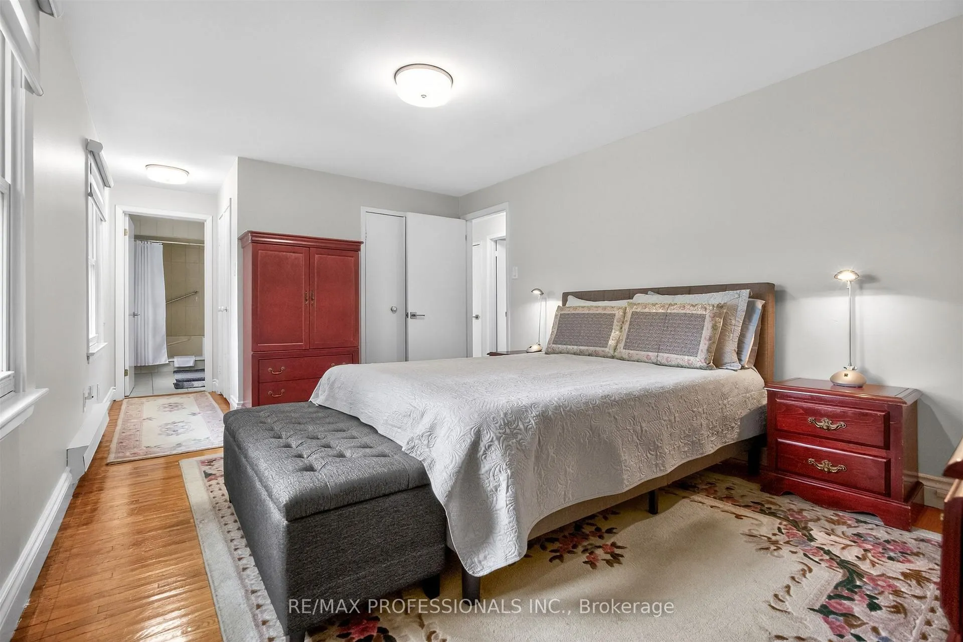Photo 23 of 3 Caledon Court, Brampton, Avondale — HOMEH