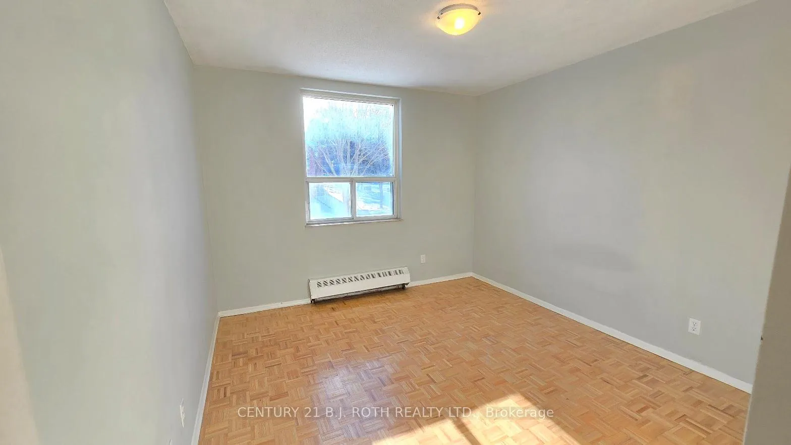 Photo 11 of Unit 306, 98 Holgate Street, Barrie, Allandale — HOMEH