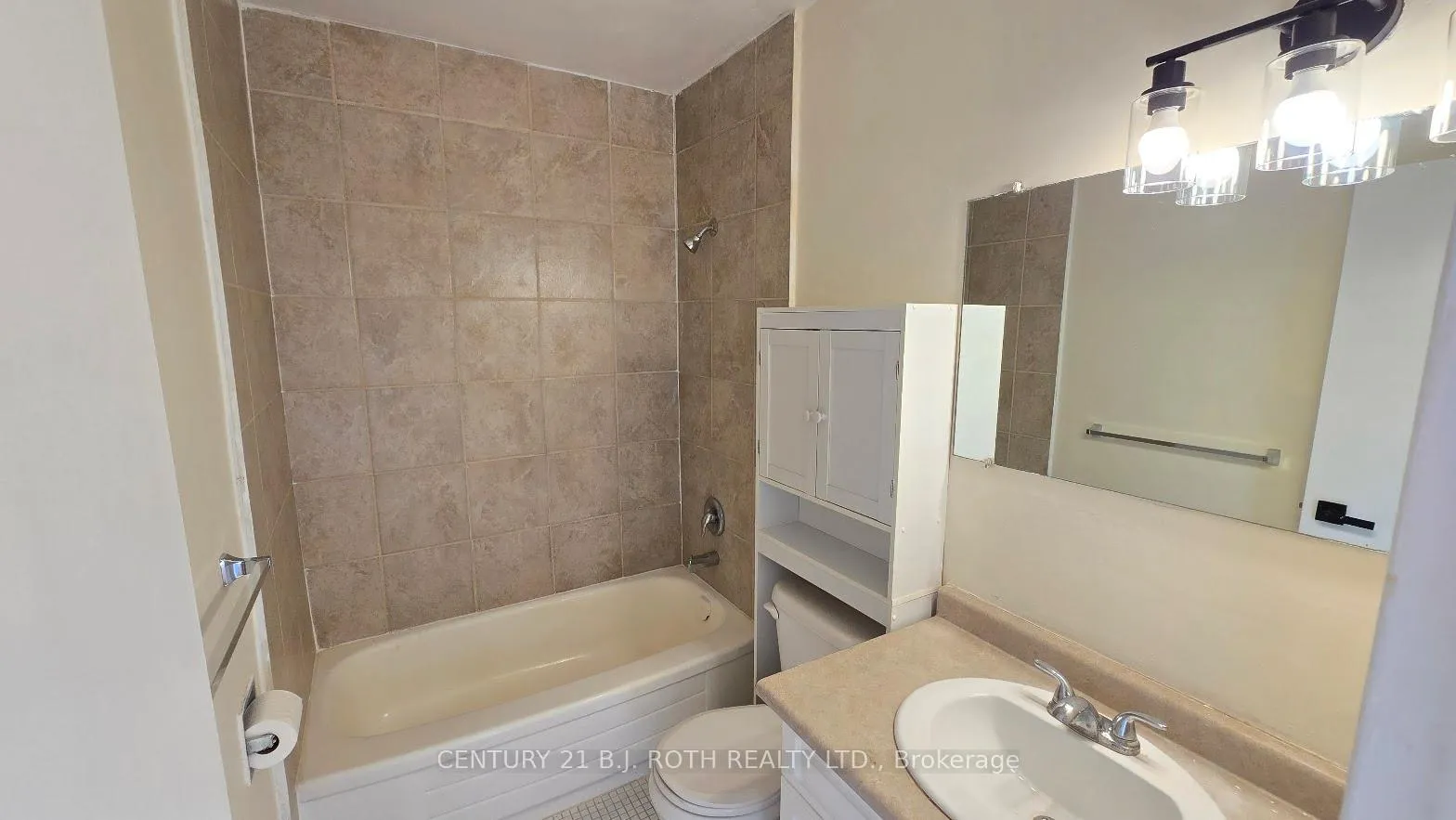 Photo 13 of Unit 306, 98 Holgate Street, Barrie, Allandale — HOMEH