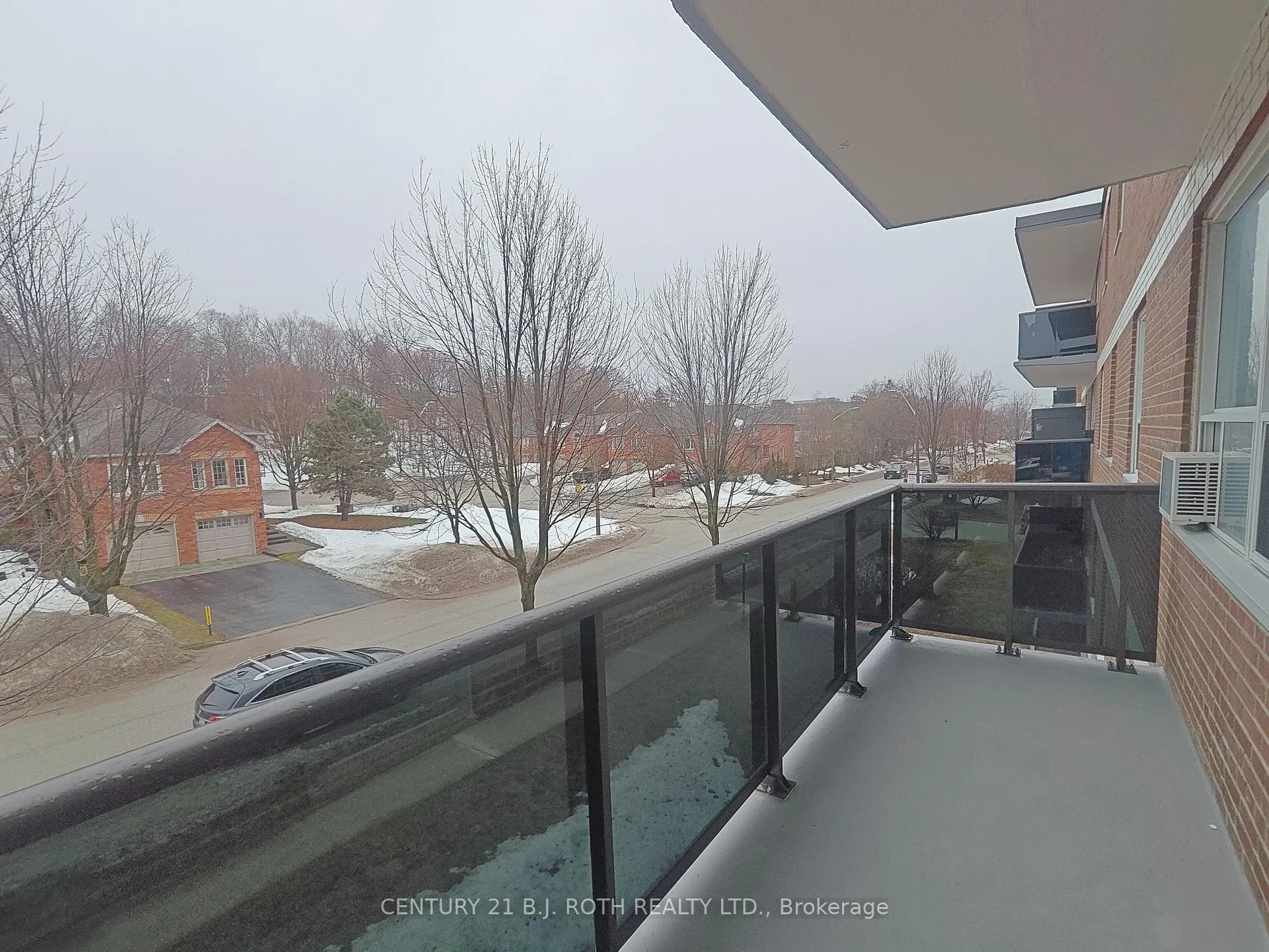 Photo 14 of Unit 306, 98 Holgate Street, Barrie, Allandale — HOMEH