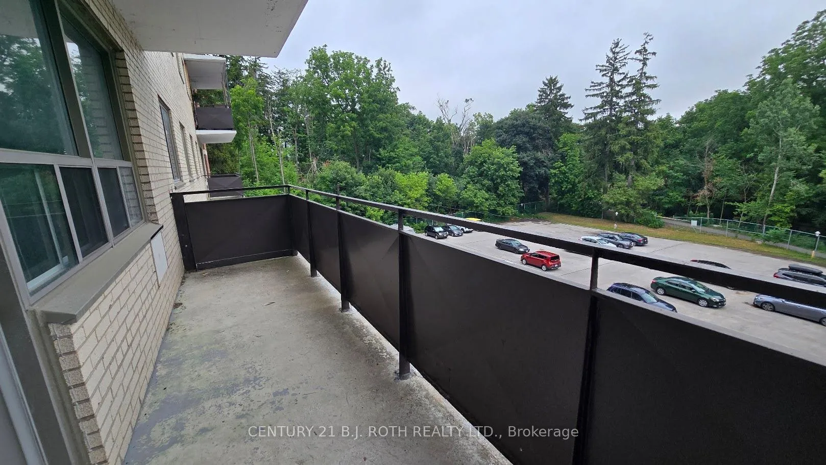 Photo 11 of Unit 405, 37 Peel Street, Barrie, City Centre — HOMEH