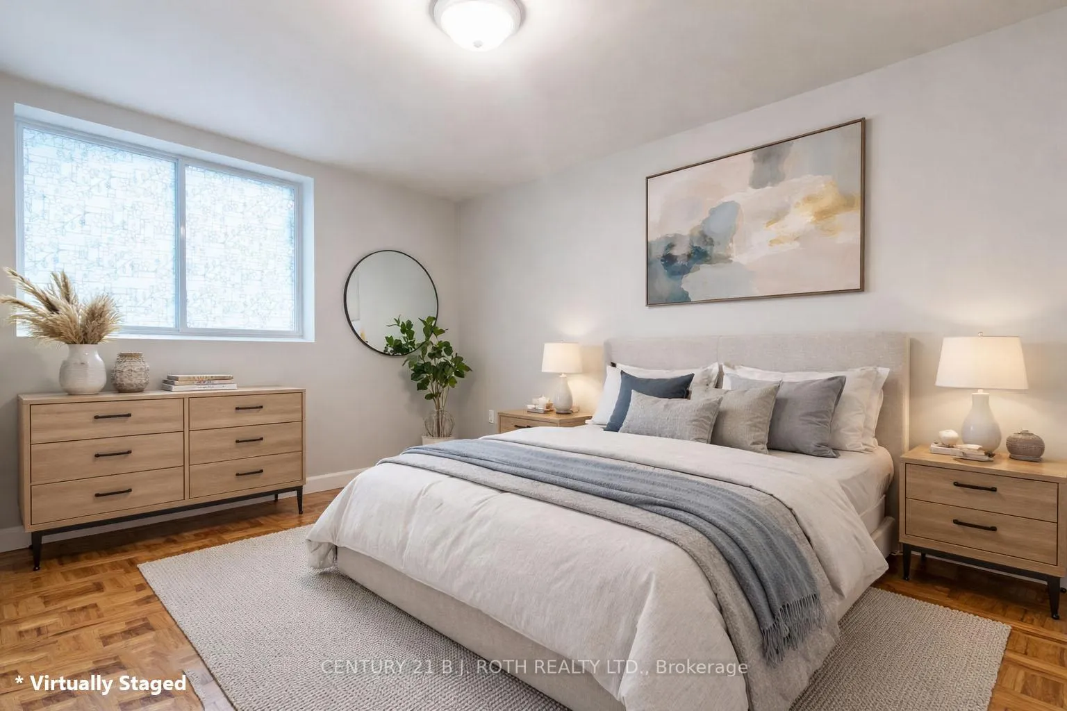 Photo 6 of Unit 100, 37 Peel Street, Barrie, City Centre — HOMEH