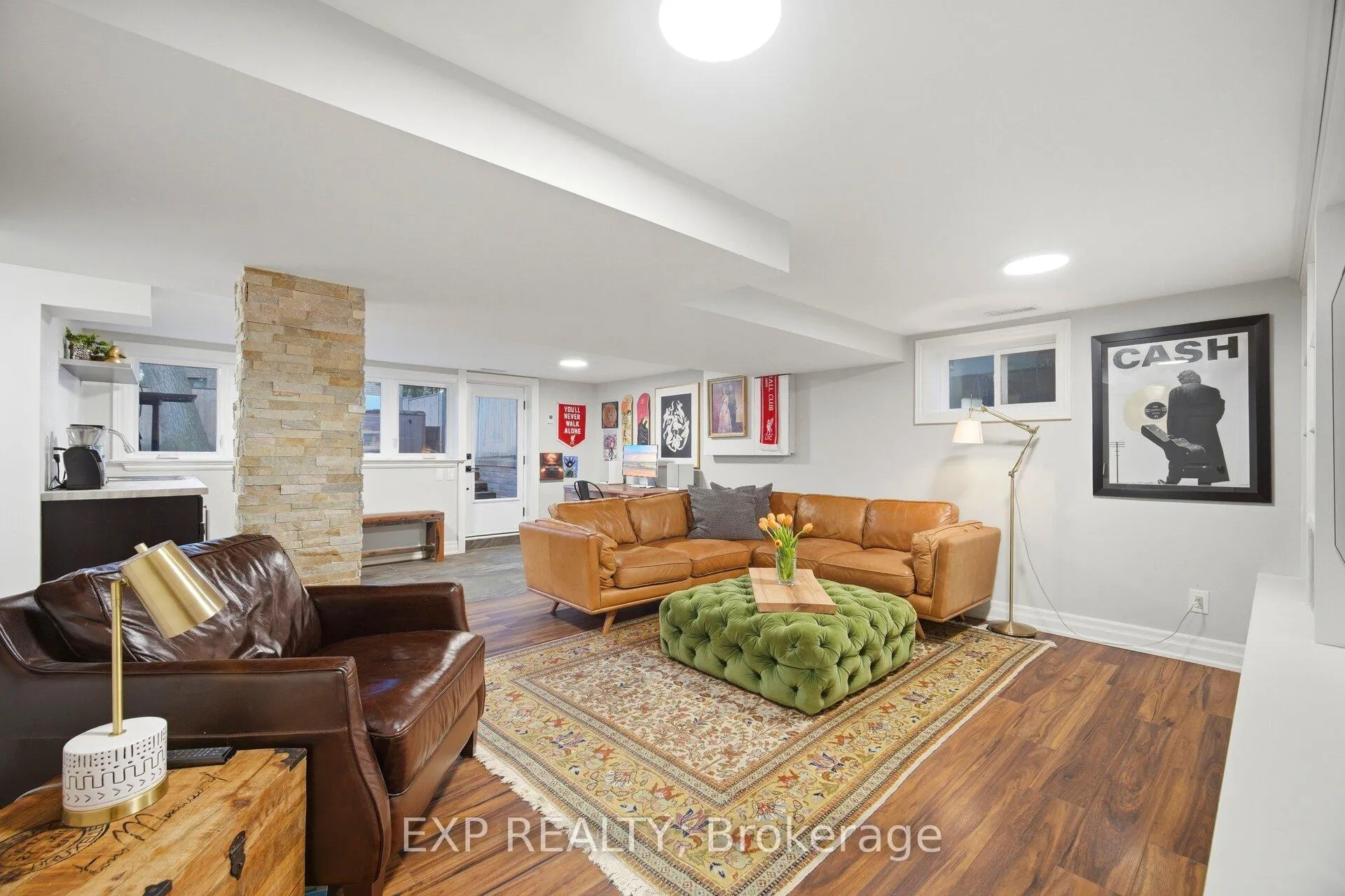 Photo 22 of 11 Armstrong Street, Brampton, Downtown Brampton — HOMEH