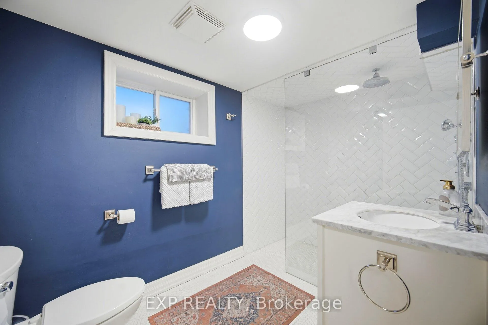 Photo 28 of 11 Armstrong Street, Brampton, Downtown Brampton — HOMEH