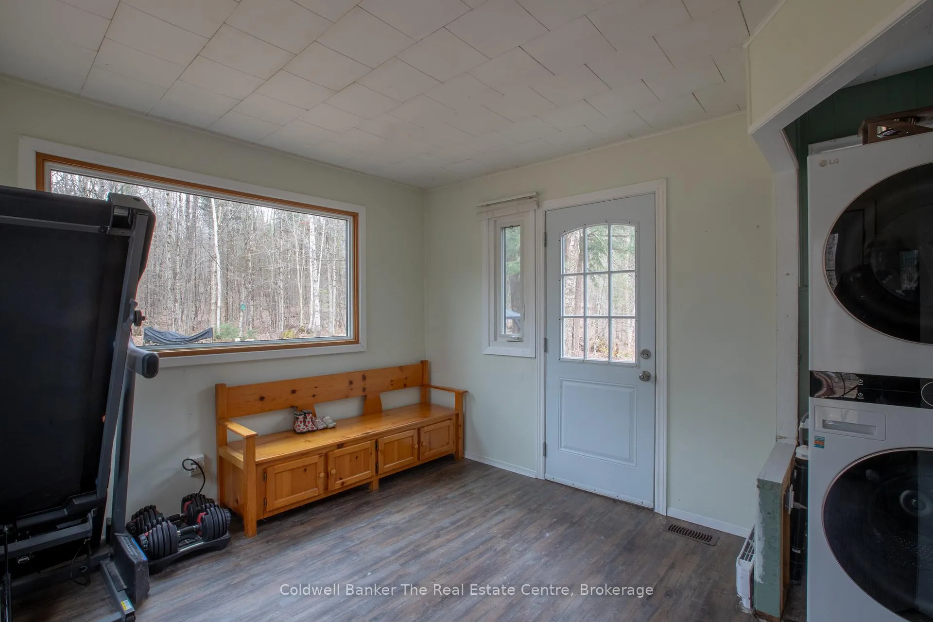 Photo 2 of 3016 118 Highway, Bracebridge, Oakley — HOMEH