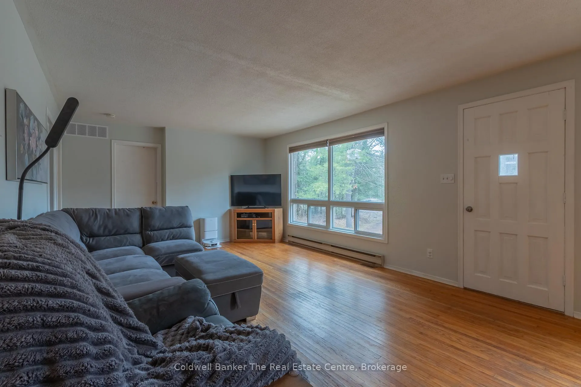 Photo 11 of 3016 118 Highway, Bracebridge, Oakley — HOMEH