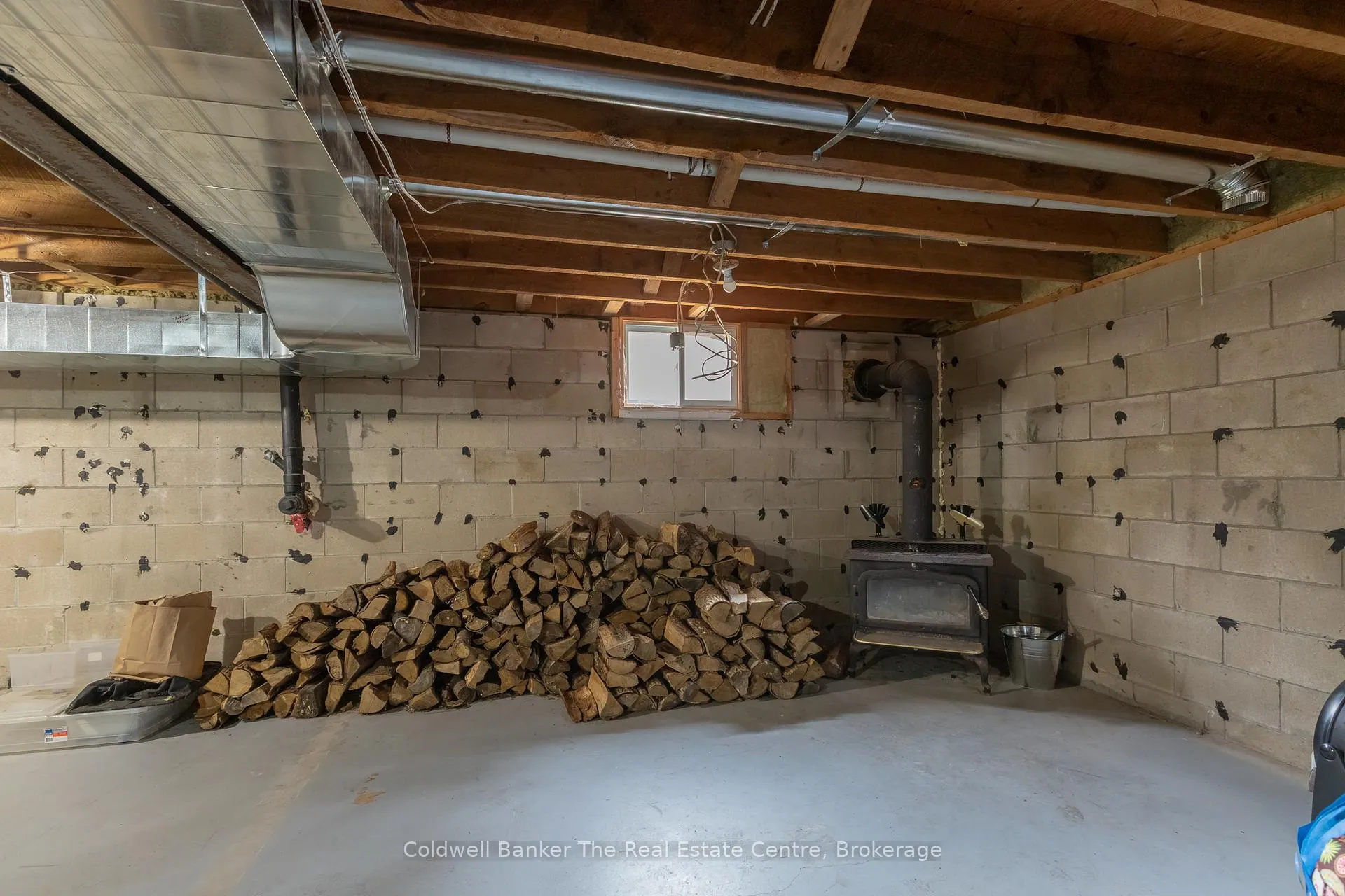 Photo 22 of 3016 118 Highway, Bracebridge, Oakley — HOMEH